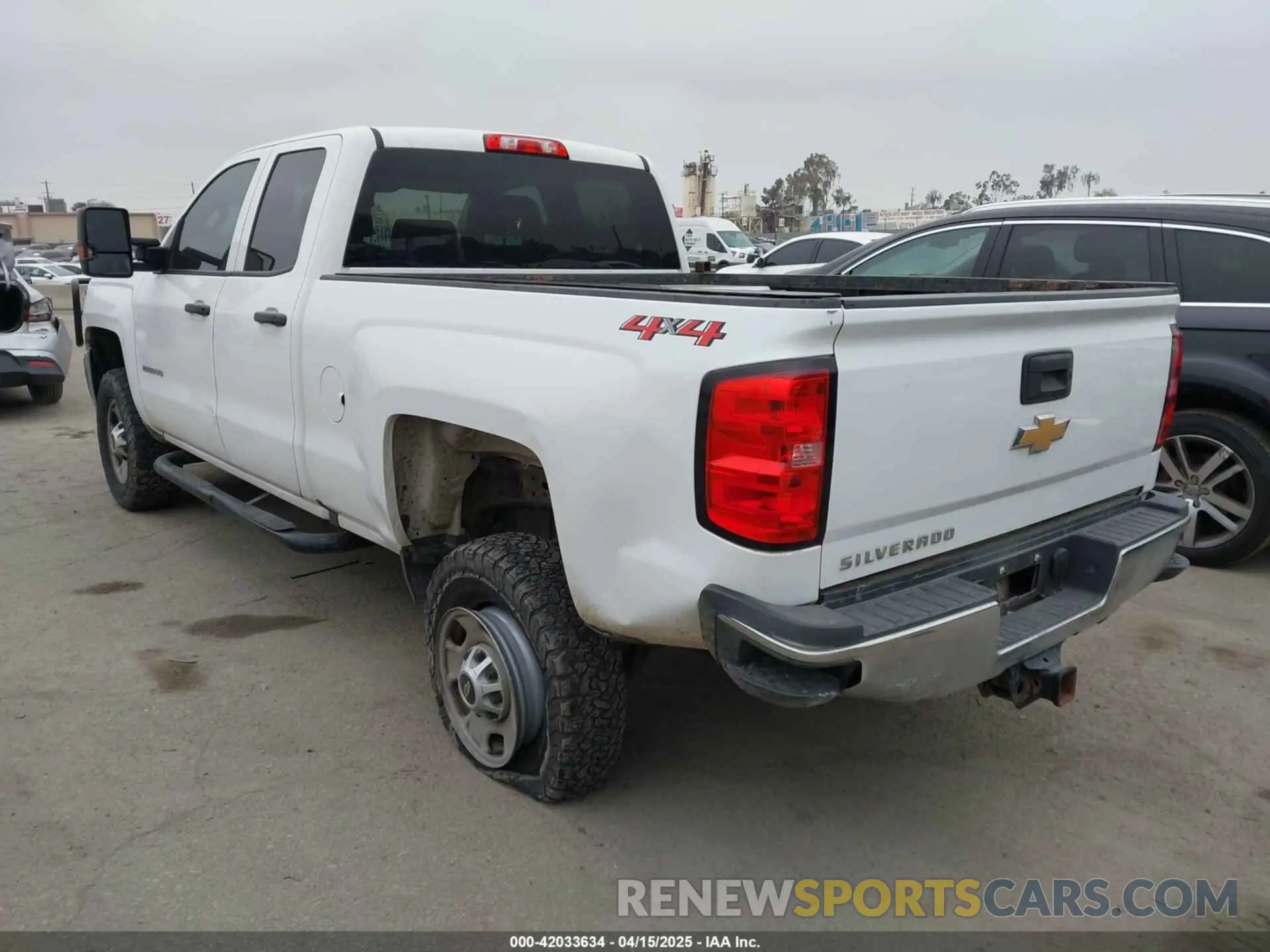 3 fotografías del automóvil dañado 2GC2KREG6K1108417 CHEVROLET SILVERADO 2500HD 2019