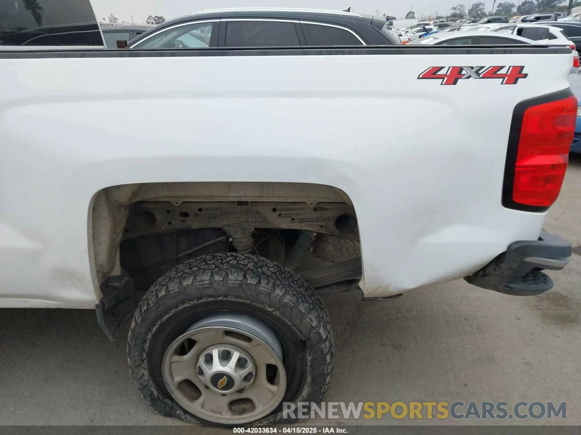 6 fotografías del automóvil dañado 2GC2KREG6K1108417 CHEVROLET SILVERADO 2500HD 2019