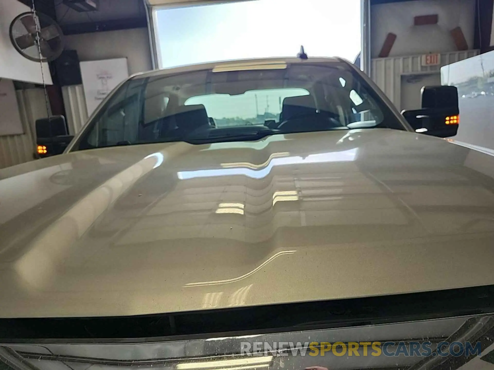 10 fotografías del automóvil dañado 2GC2KREG8K1239865 CHEVROLET SILVERADO 2500HD 2019