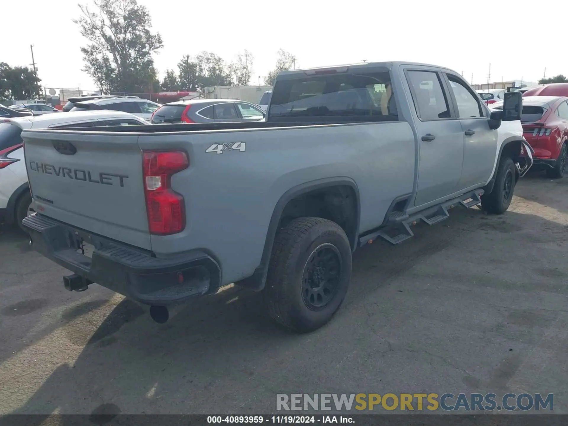 4 fotografías del automóvil dañado 1GC1YLEY3LF274761 CHEVROLET SILVERADO 2500HD 2020