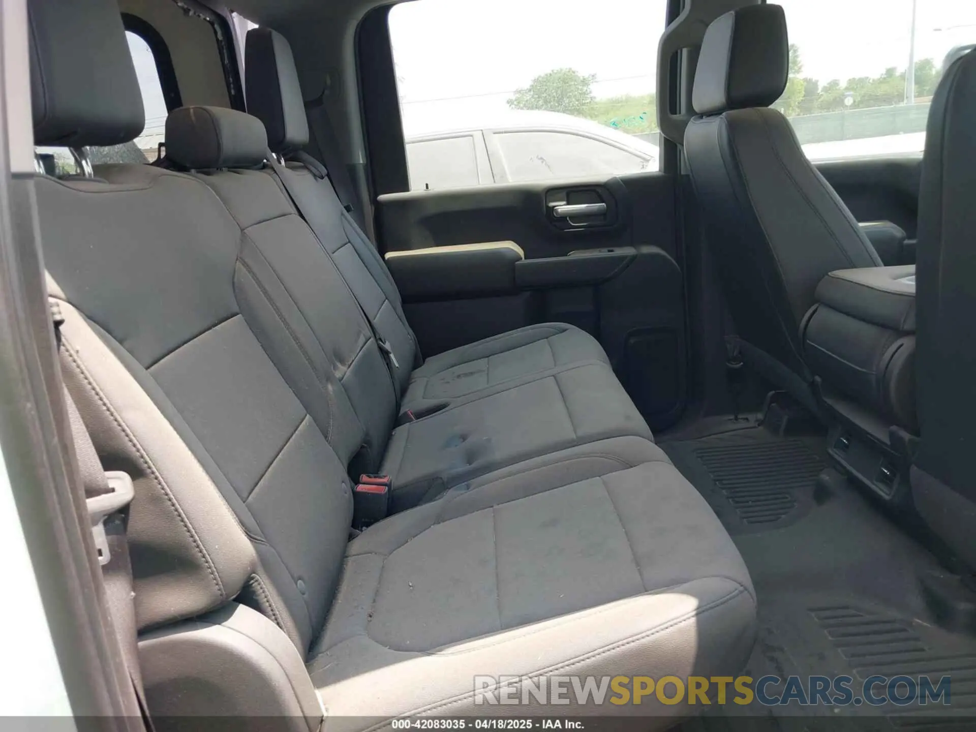 7 fotografías del automóvil dañado 1GC4WLE78LF155064 CHEVROLET SILVERADO 2500HD 2020