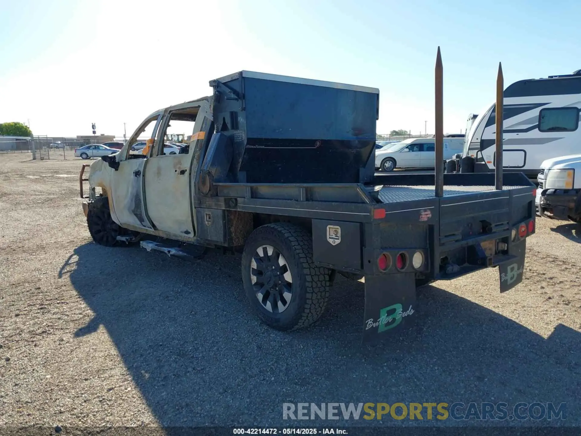 3 fotografías del automóvil dañado 1GC4YME77LF204013 CHEVROLET SILVERADO 2500HD 2020