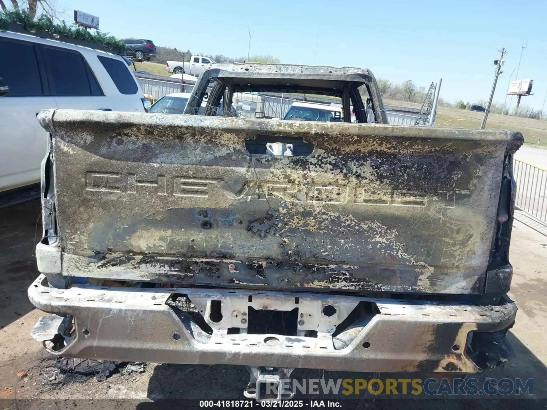 8 fotografías del automóvil dañado 1GC4YNEY6LF260409 CHEVROLET SILVERADO 2500HD 2020