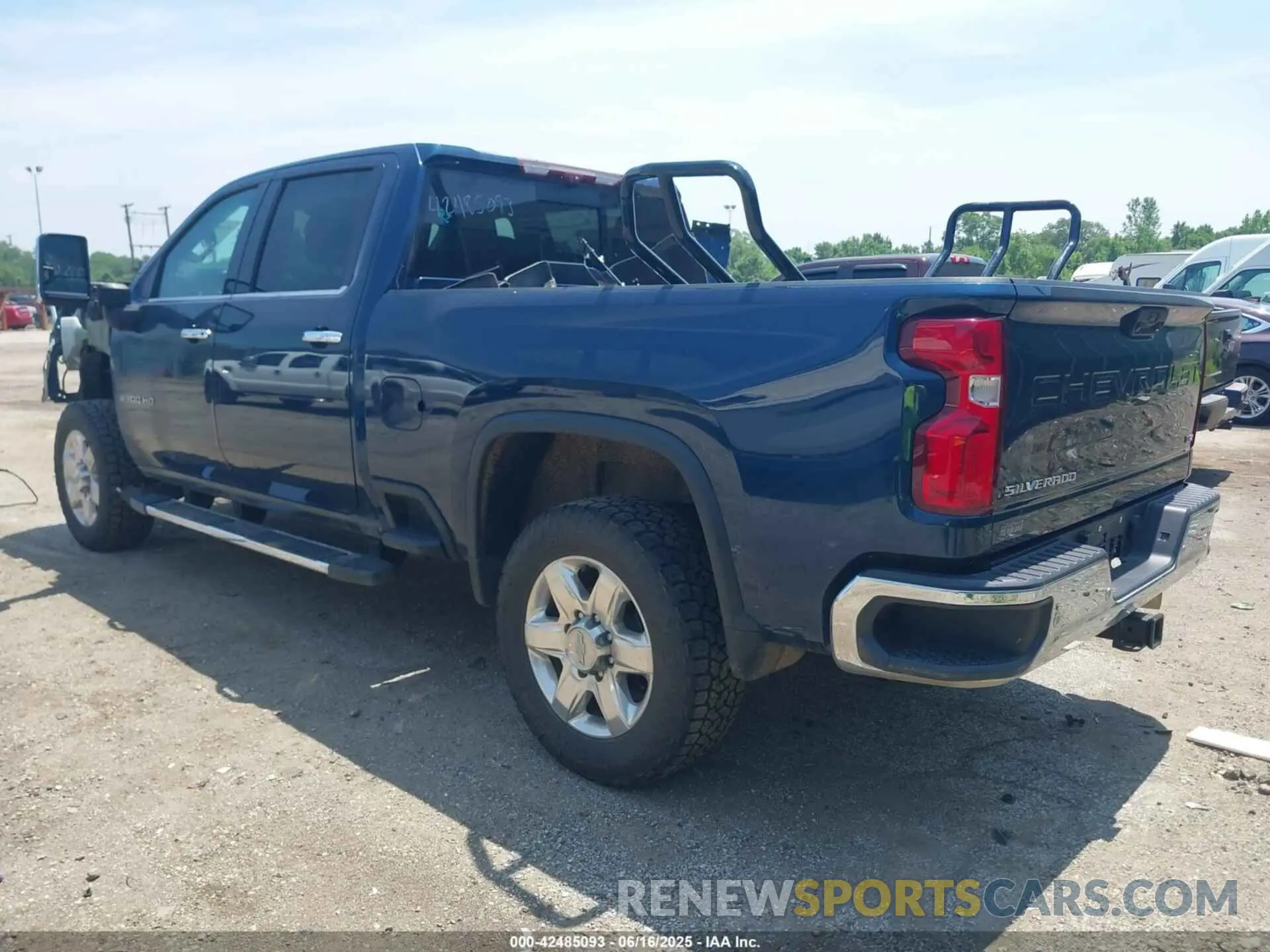 3 fotografías del automóvil dañado 1GC4YPEY9LF148537 CHEVROLET SILVERADO 2500HD 2020