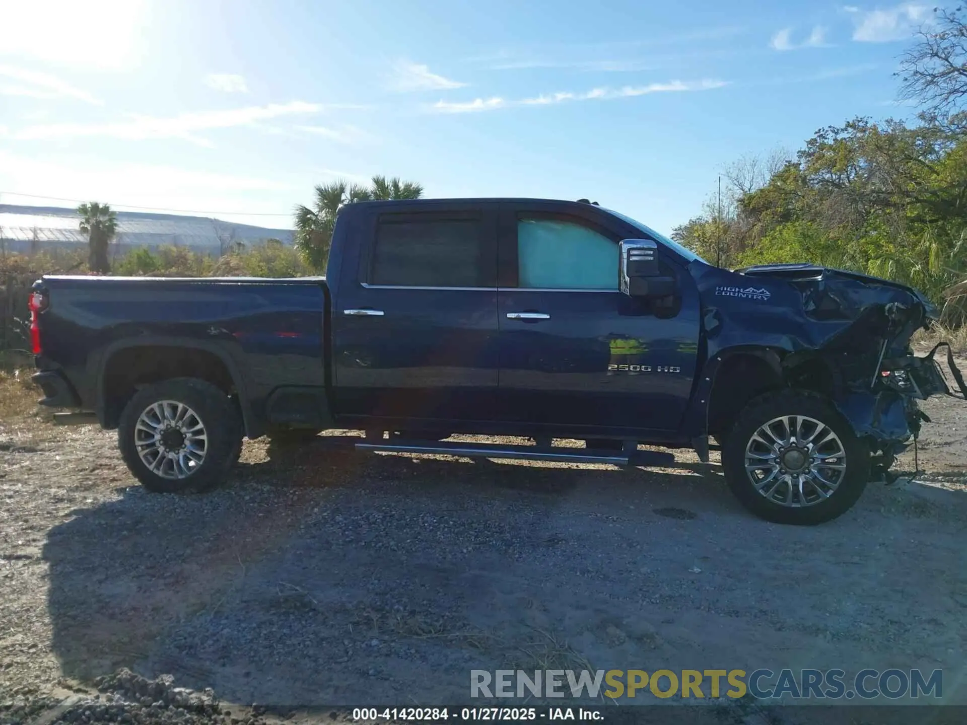 13 fotografías del automóvil dañado 1GC4YRE74LF125492 CHEVROLET SILVERADO 2500HD 2020
