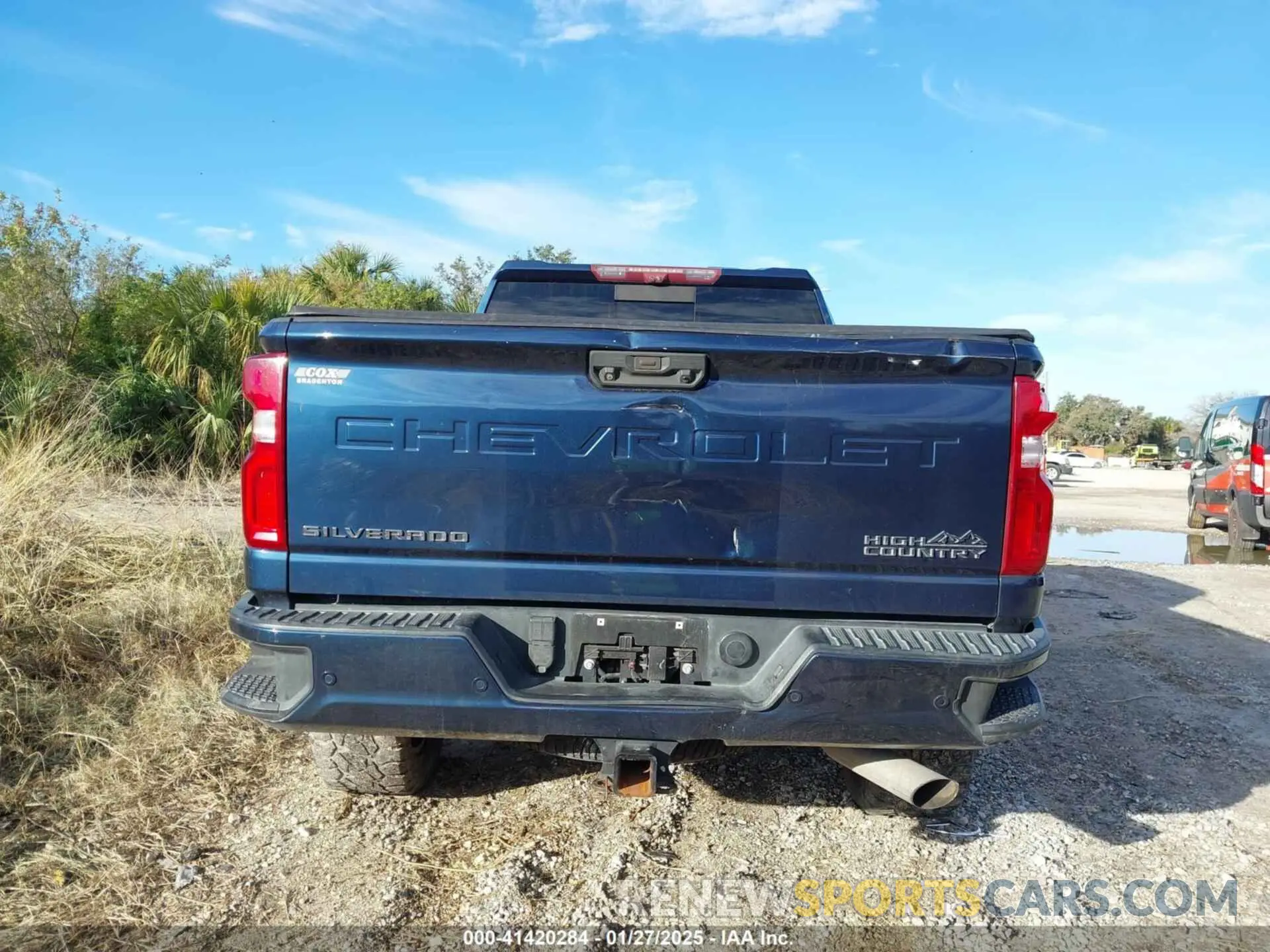 15 fotografías del automóvil dañado 1GC4YRE74LF125492 CHEVROLET SILVERADO 2500HD 2020