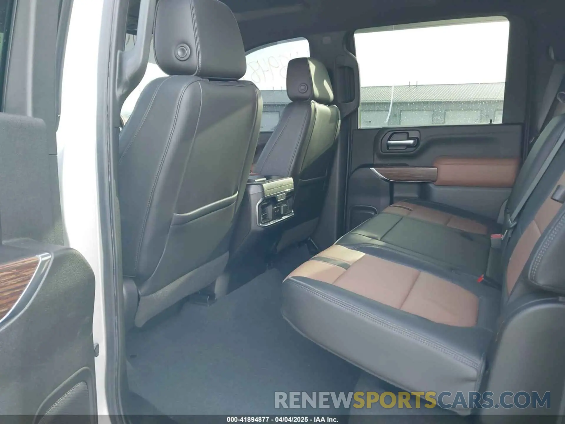 7 fotografías del automóvil dañado 1GC4YREY2LF240794 CHEVROLET SILVERADO 2500HD 2020