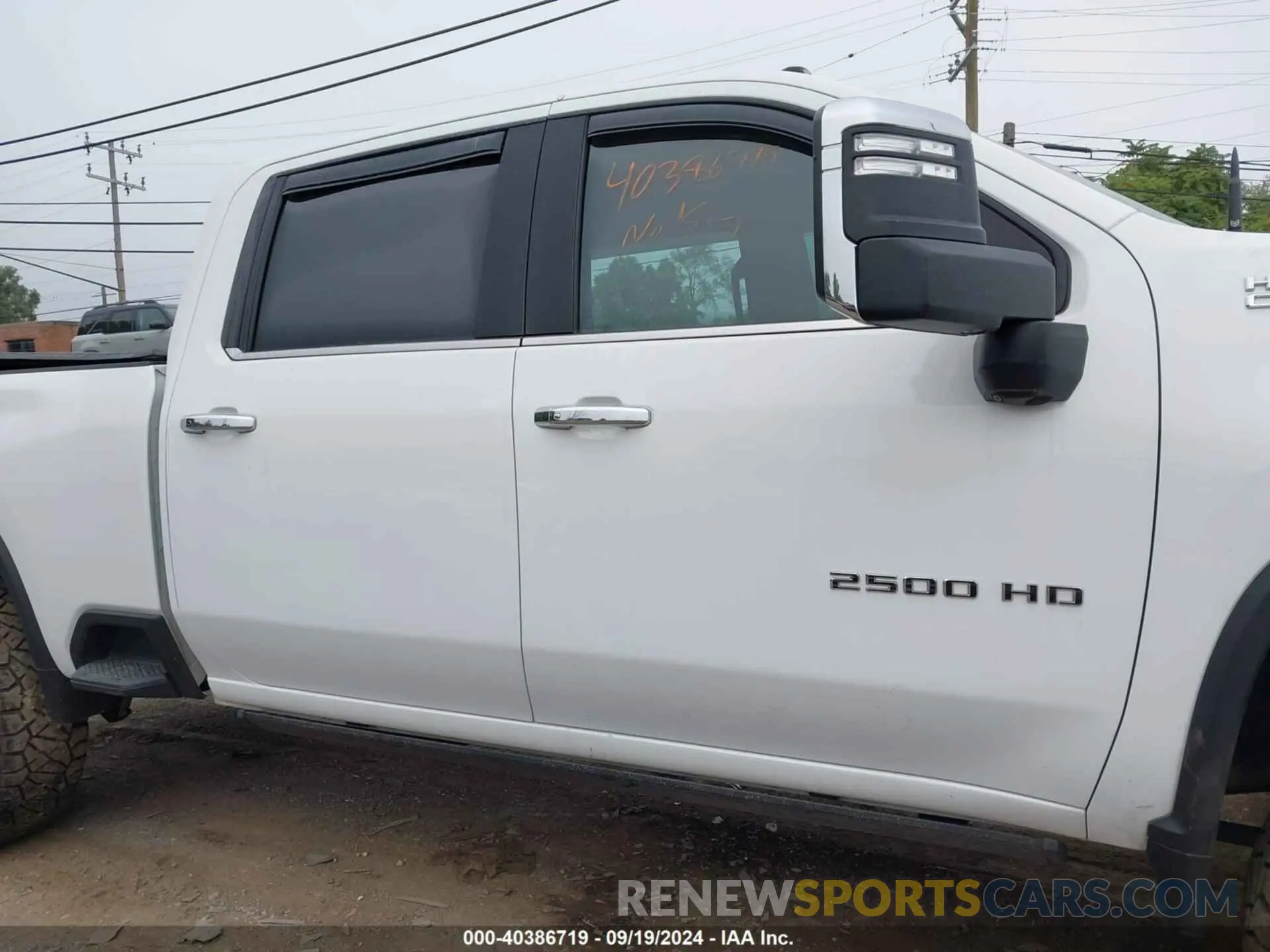 12 fotografías del automóvil dañado 1GC4YREY4LF020847 CHEVROLET SILVERADO 2500HD 2020