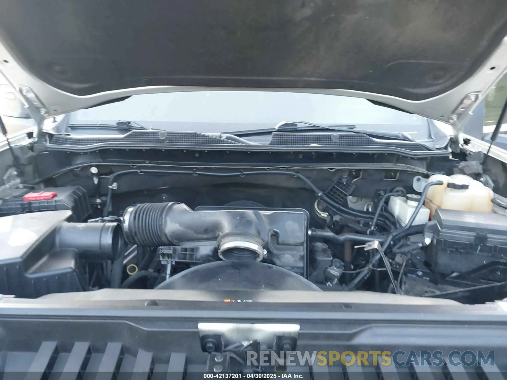9 fotografías del automóvil dañado 1GC4WME70MF305286 CHEVROLET SILVERADO 2500HD 2021