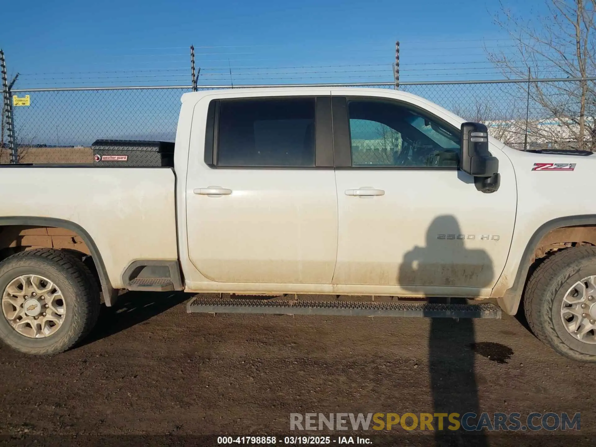 13 fotografías del automóvil dañado 1GC4YNE76MF134558 CHEVROLET SILVERADO 2500HD 2021