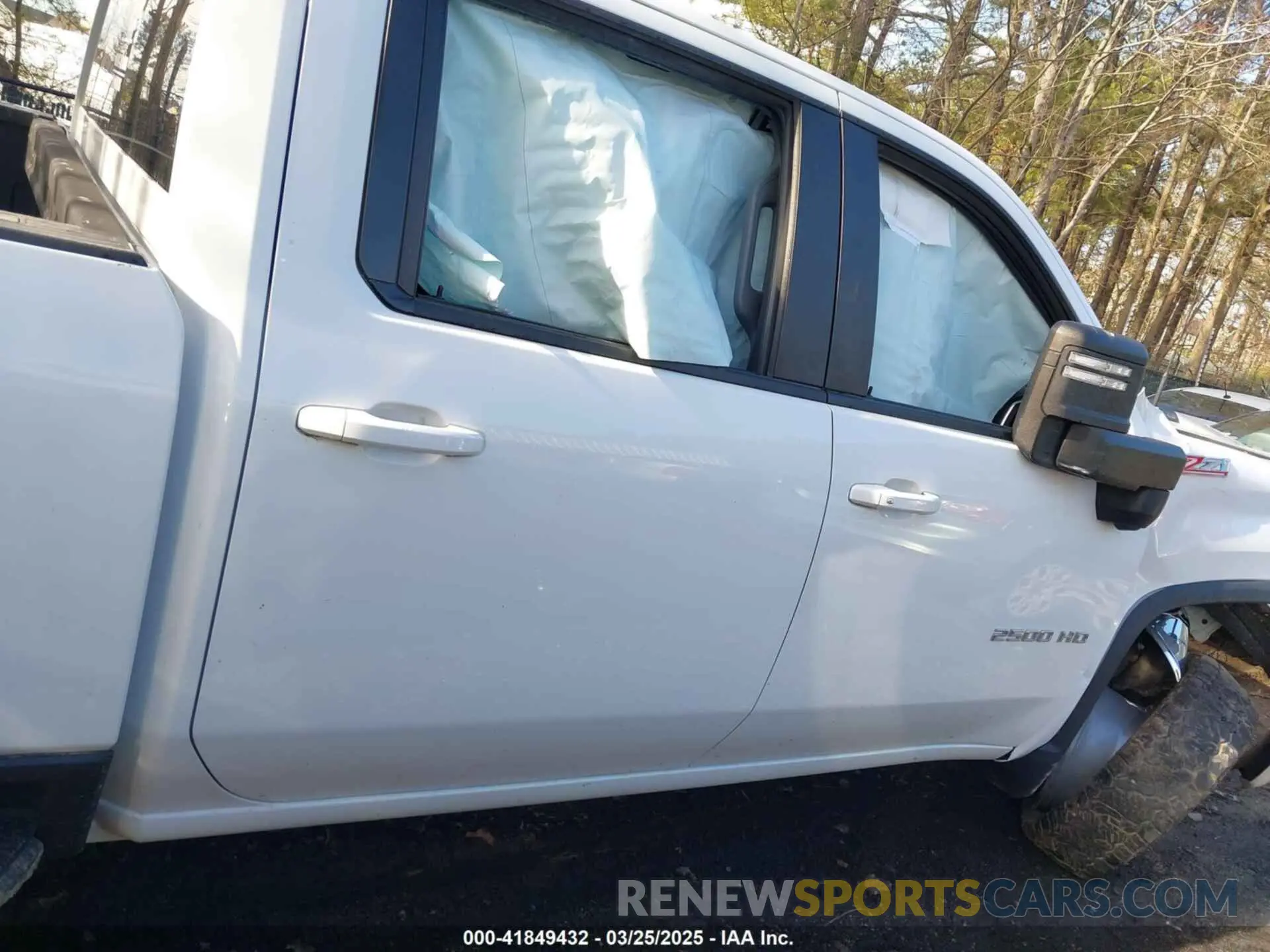 14 fotografías del automóvil dañado 1GC4YNE77MF226245 CHEVROLET SILVERADO 2500HD 2021