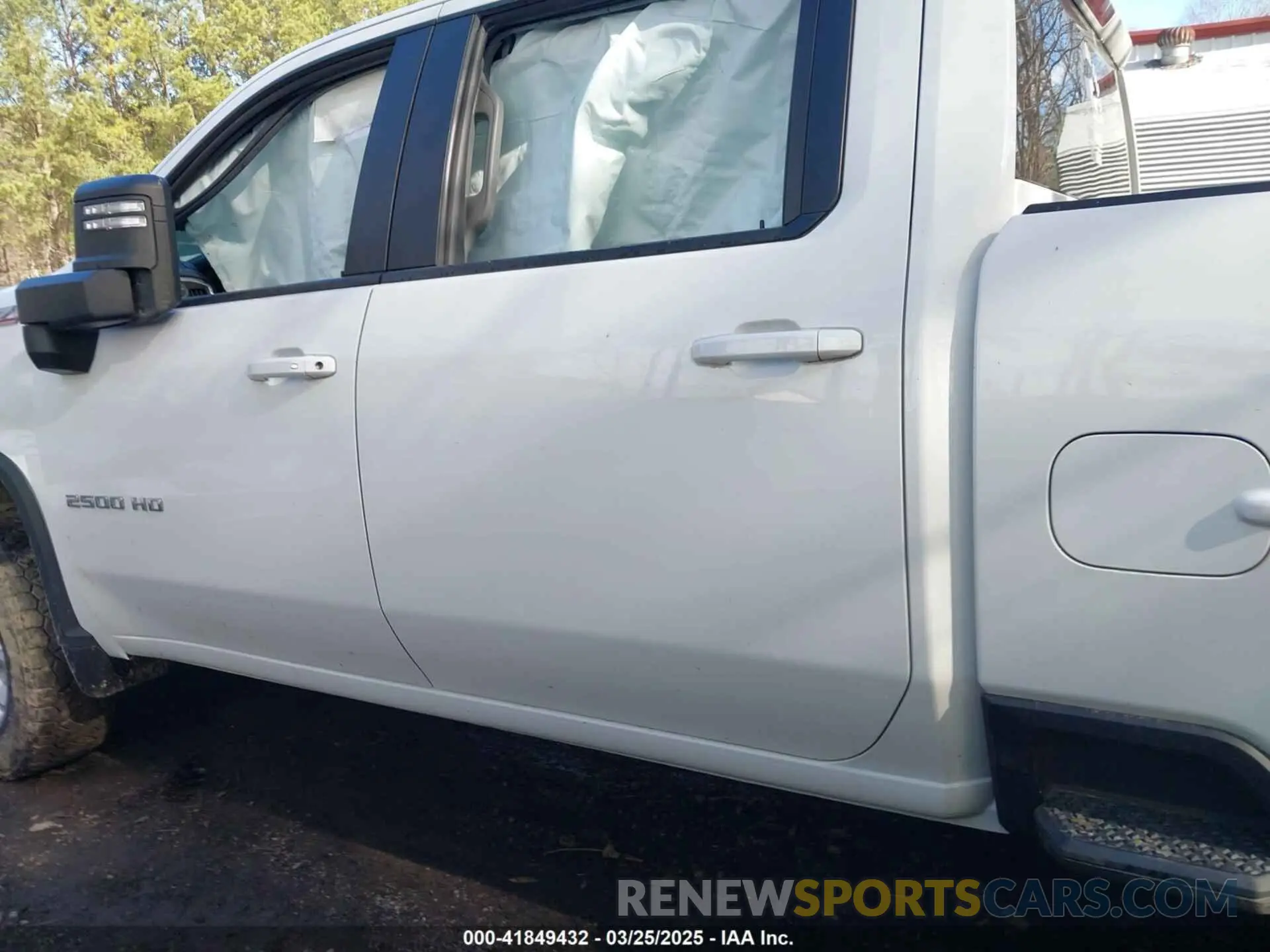 15 fotografías del automóvil dañado 1GC4YNE77MF226245 CHEVROLET SILVERADO 2500HD 2021