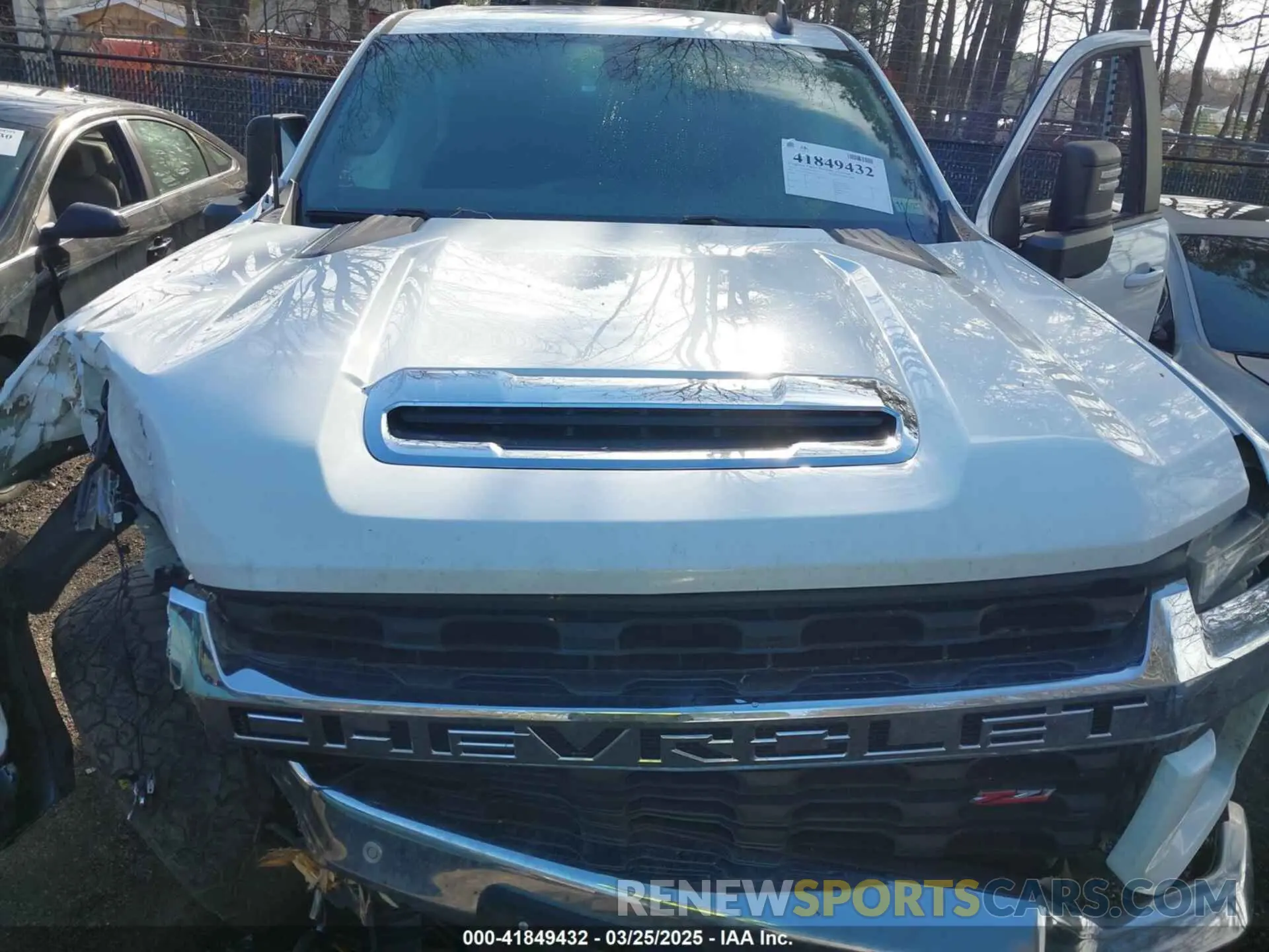 9 fotografías del automóvil dañado 1GC4YNE77MF226245 CHEVROLET SILVERADO 2500HD 2021