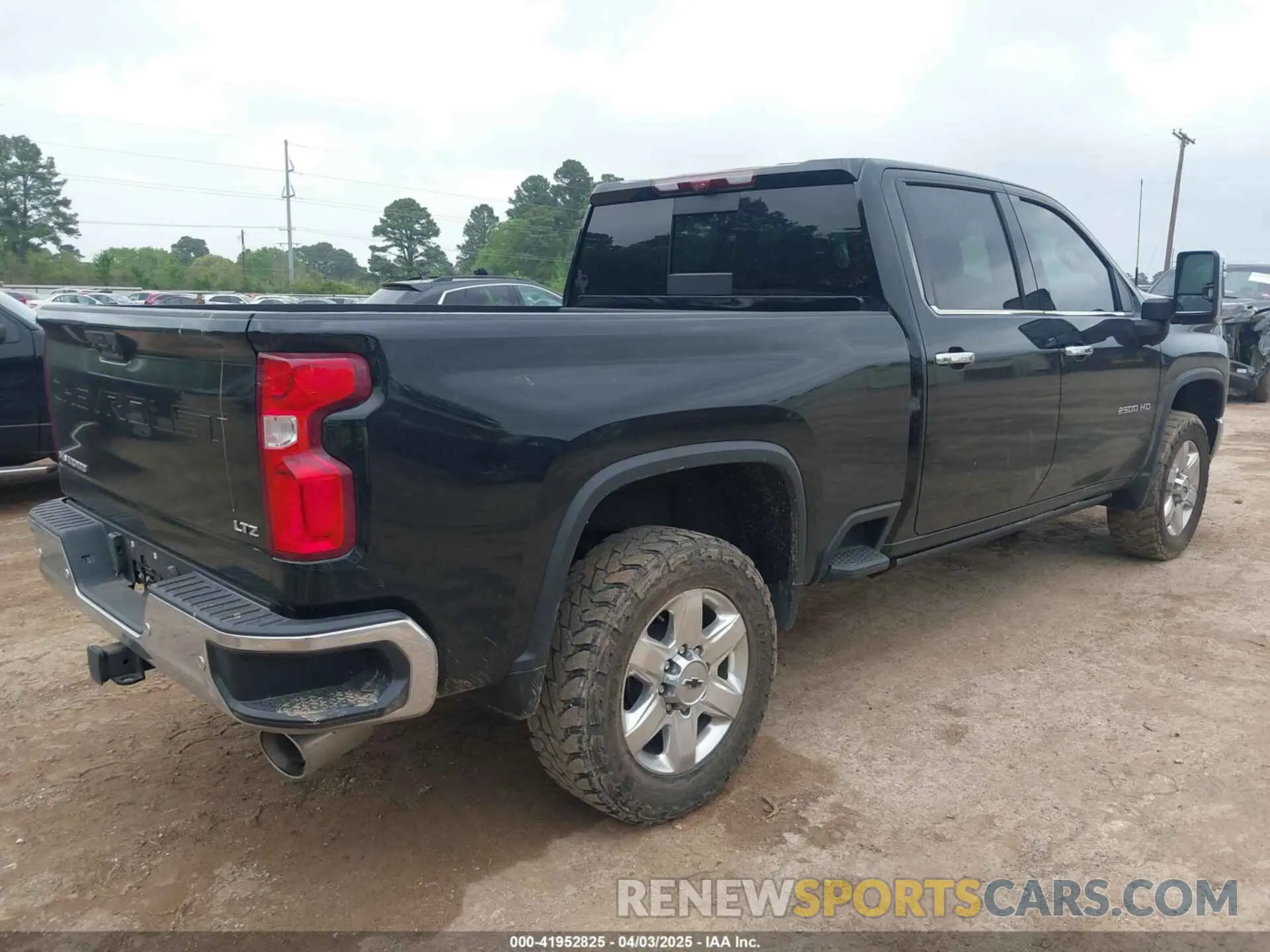 4 fotografías del automóvil dañado 1GC4YPEY0MF106694 CHEVROLET SILVERADO 2500HD 2021