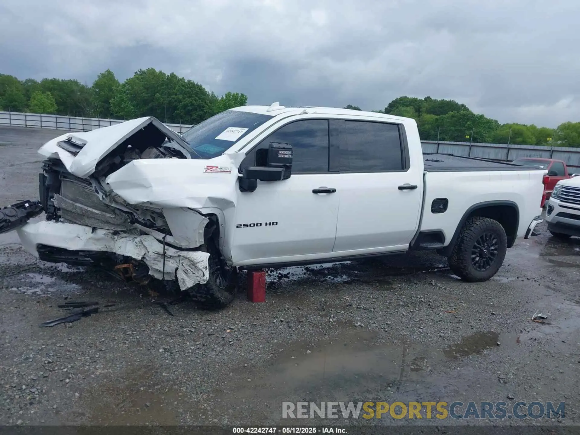 13 fotografías del automóvil dañado 1GC4YPEY3MF239790 CHEVROLET SILVERADO 2500HD 2021