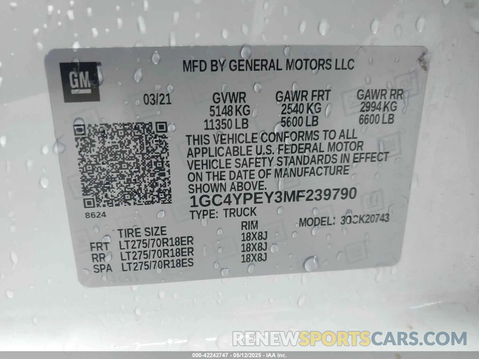 8 fotografías del automóvil dañado 1GC4YPEY3MF239790 CHEVROLET SILVERADO 2500HD 2021