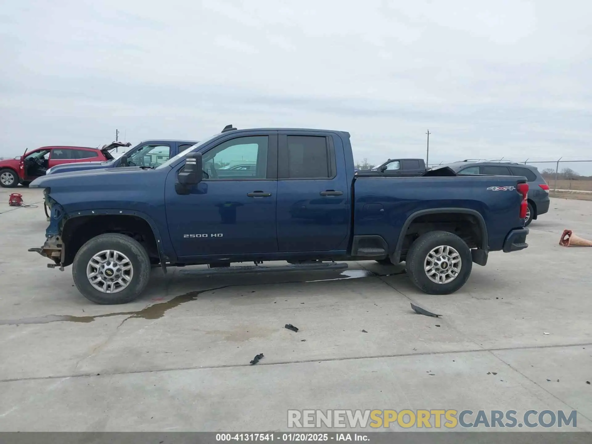14 fotografías del automóvil dañado 1GC5YLE76MF132656 CHEVROLET SILVERADO 2500HD 2021