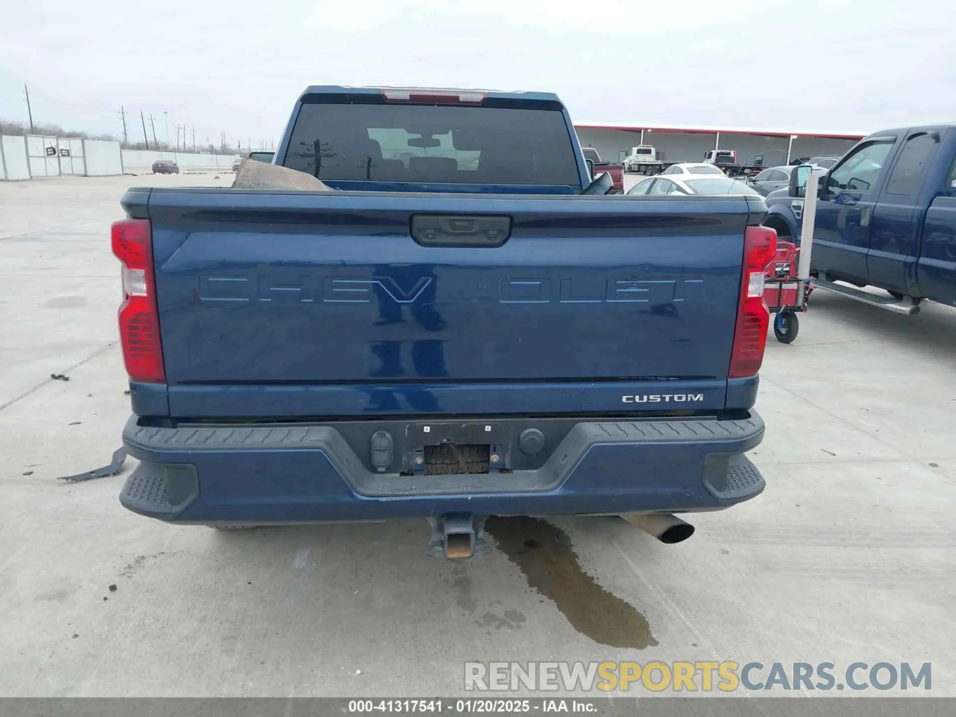 15 fotografías del automóvil dañado 1GC5YLE76MF132656 CHEVROLET SILVERADO 2500HD 2021