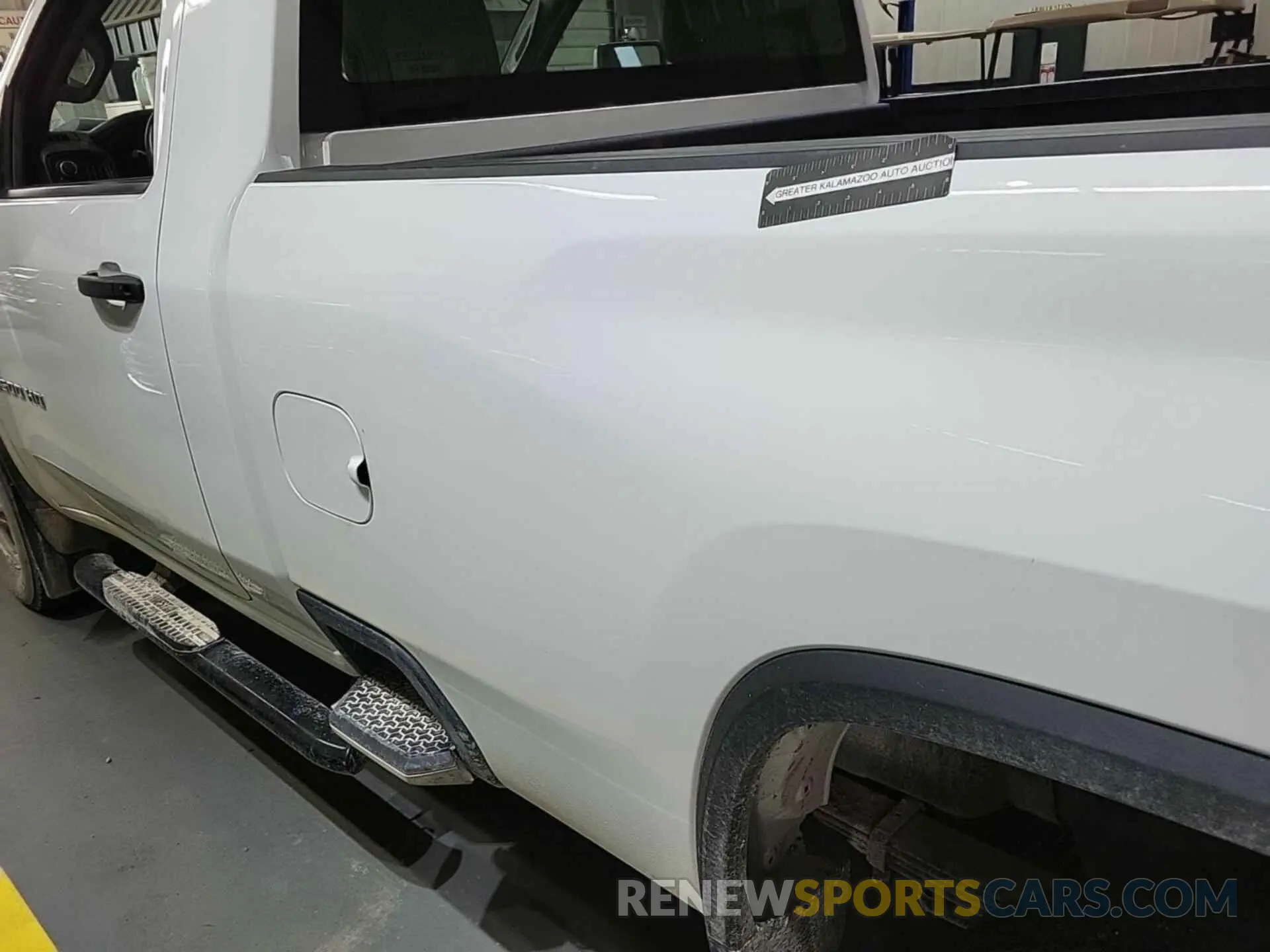 18 fotografías del automóvil dañado 1GC0YLE72NF339055 CHEVROLET SILVERADO 2500HD 2022