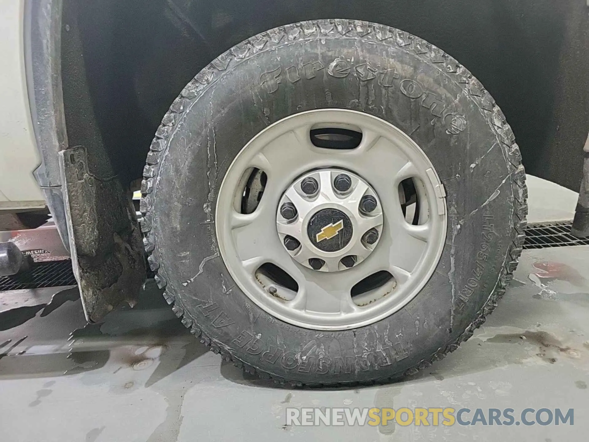 6 fotografías del automóvil dañado 1GC0YLE72NF348144 CHEVROLET SILVERADO 2500HD 2022