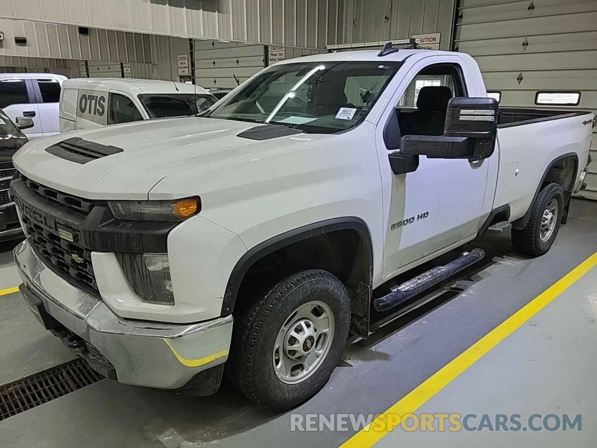 11 fotografías del automóvil dañado 1GC0YLE73NF347598 CHEVROLET SILVERADO 2500HD 2022
