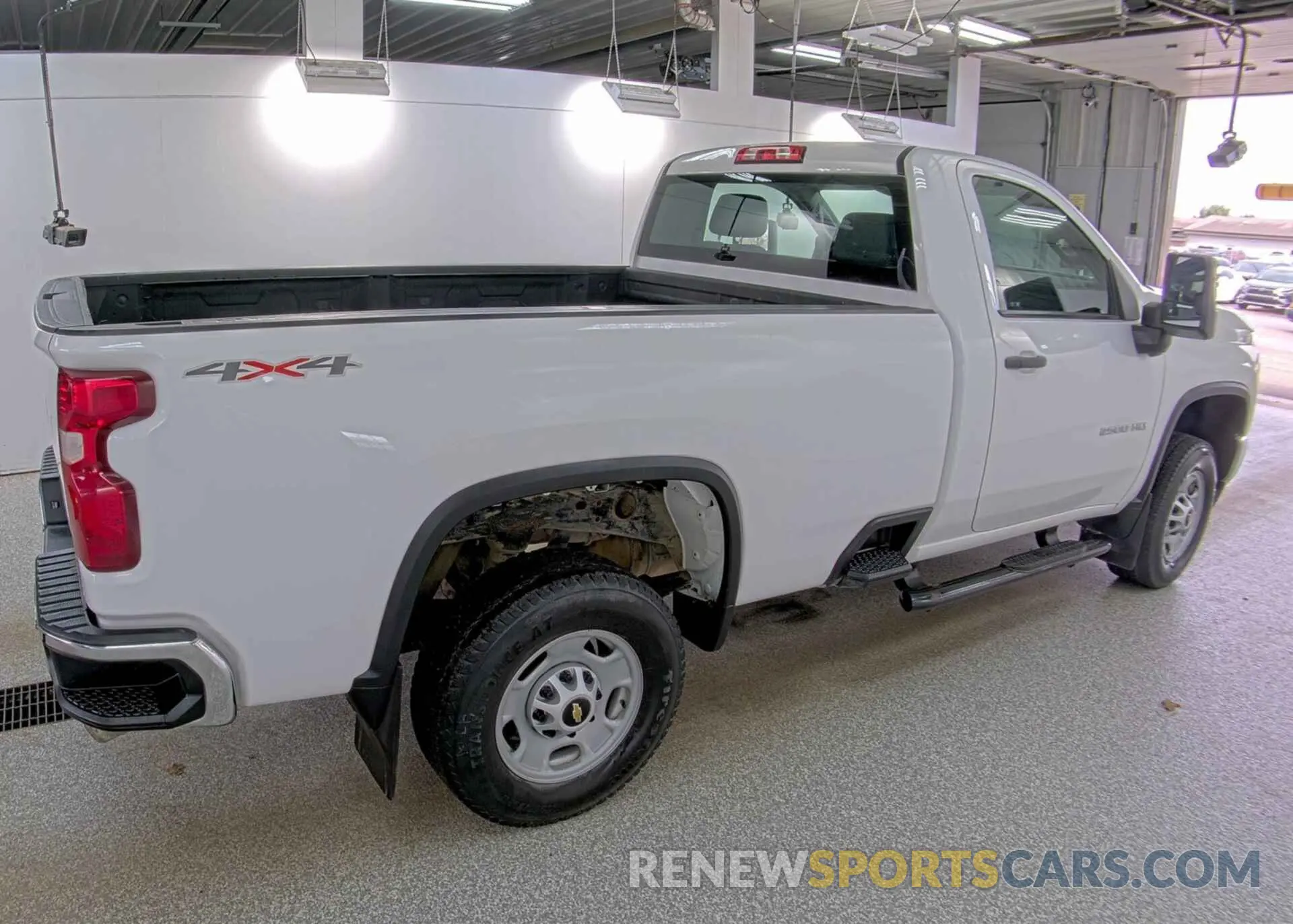 7 fotografías del automóvil dañado 1GC0YLE76NF263887 CHEVROLET SILVERADO 2500HD 2022