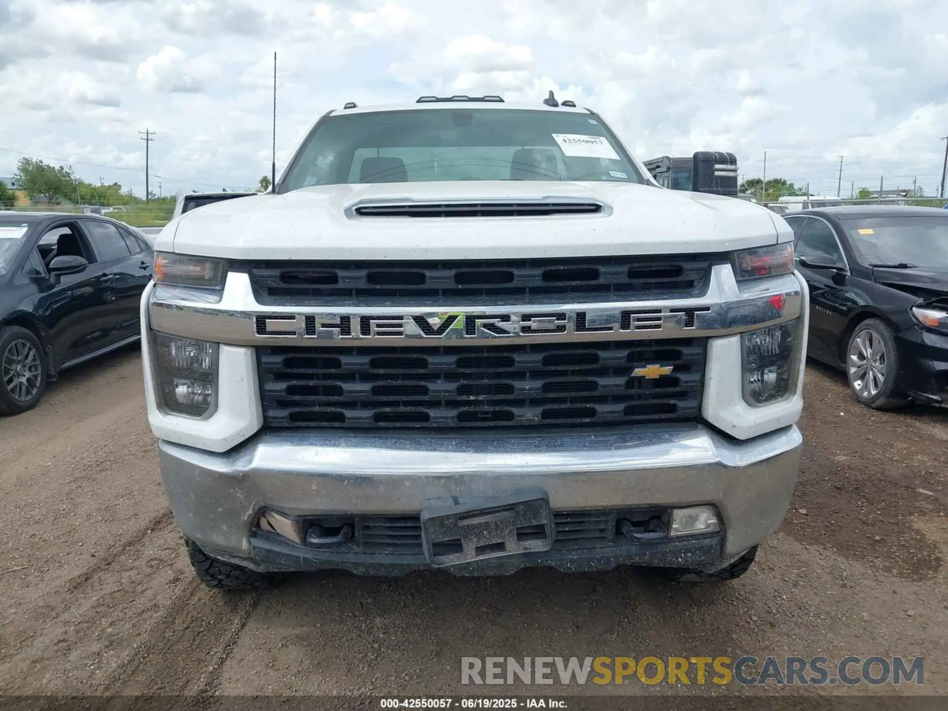 13 fotografías del automóvil dañado 1GC3YNE74NF272340 CHEVROLET SILVERADO 2500HD 2022