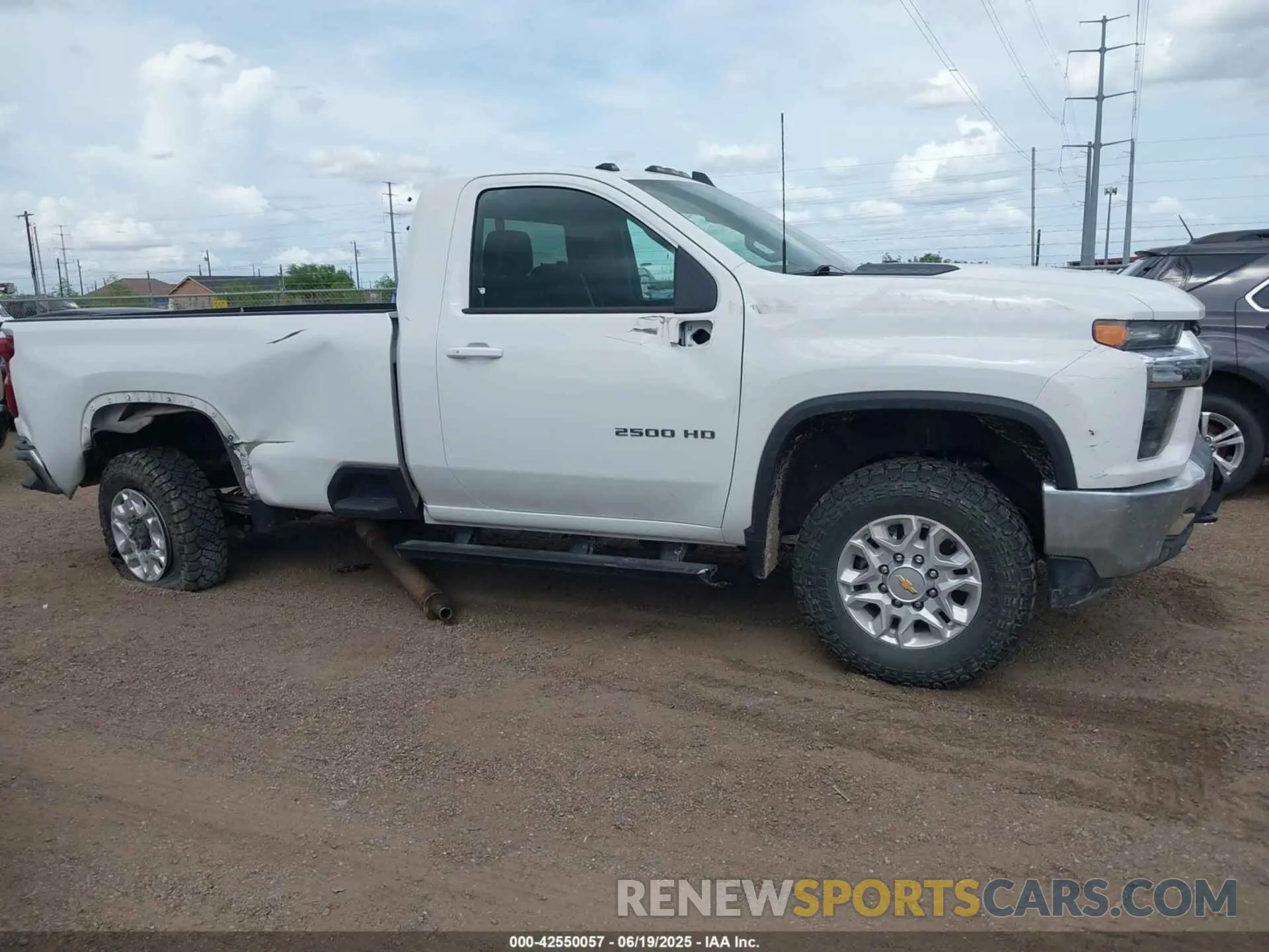 14 fotografías del automóvil dañado 1GC3YNE74NF272340 CHEVROLET SILVERADO 2500HD 2022