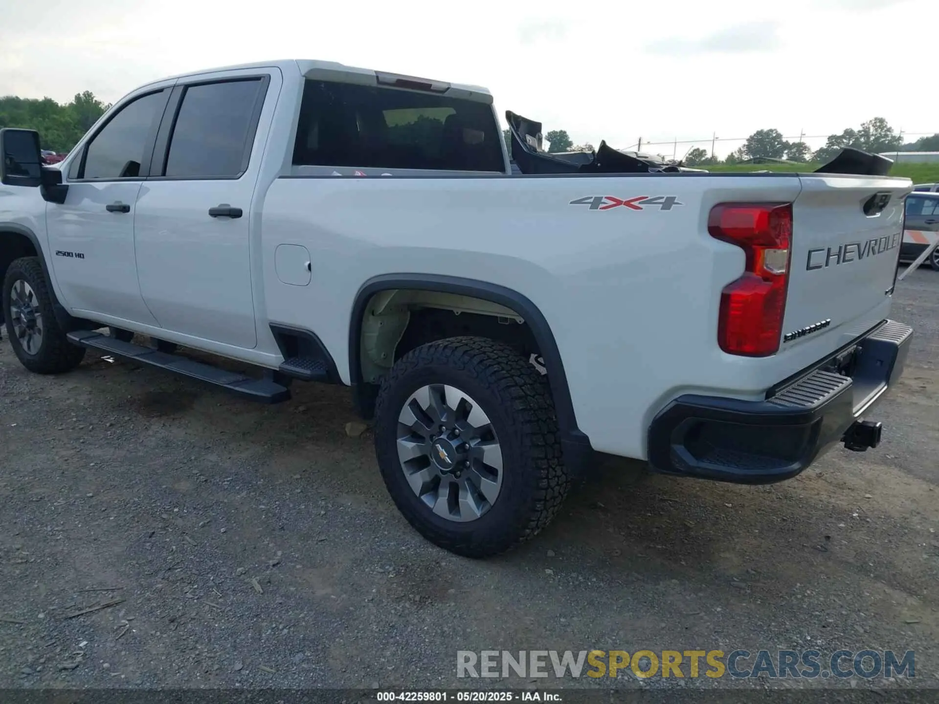 3 fotografías del automóvil dañado 1GC4YME73NF115669 CHEVROLET SILVERADO 2500HD 2022