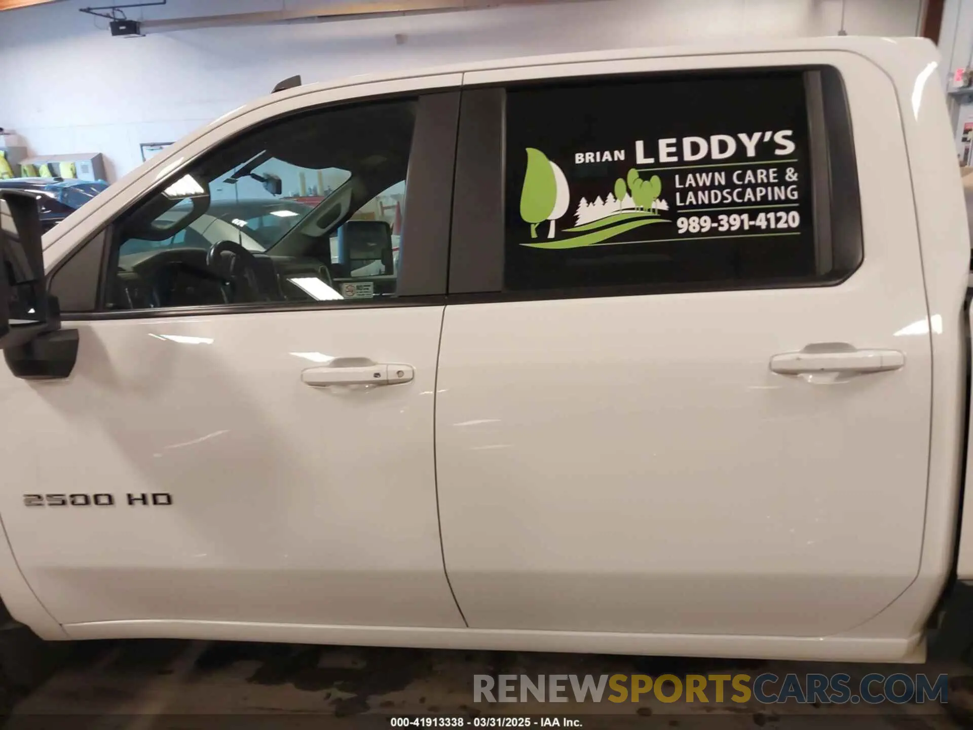 14 fotografías del automóvil dañado 1GC4YNE70NF104361 CHEVROLET SILVERADO 2500HD 2022