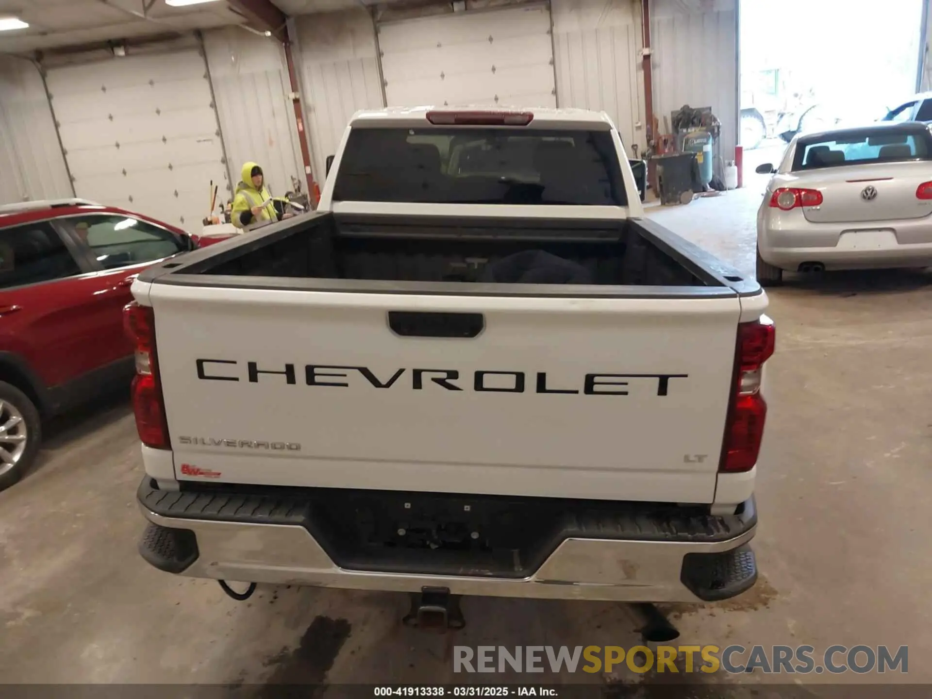 15 fotografías del automóvil dañado 1GC4YNE70NF104361 CHEVROLET SILVERADO 2500HD 2022