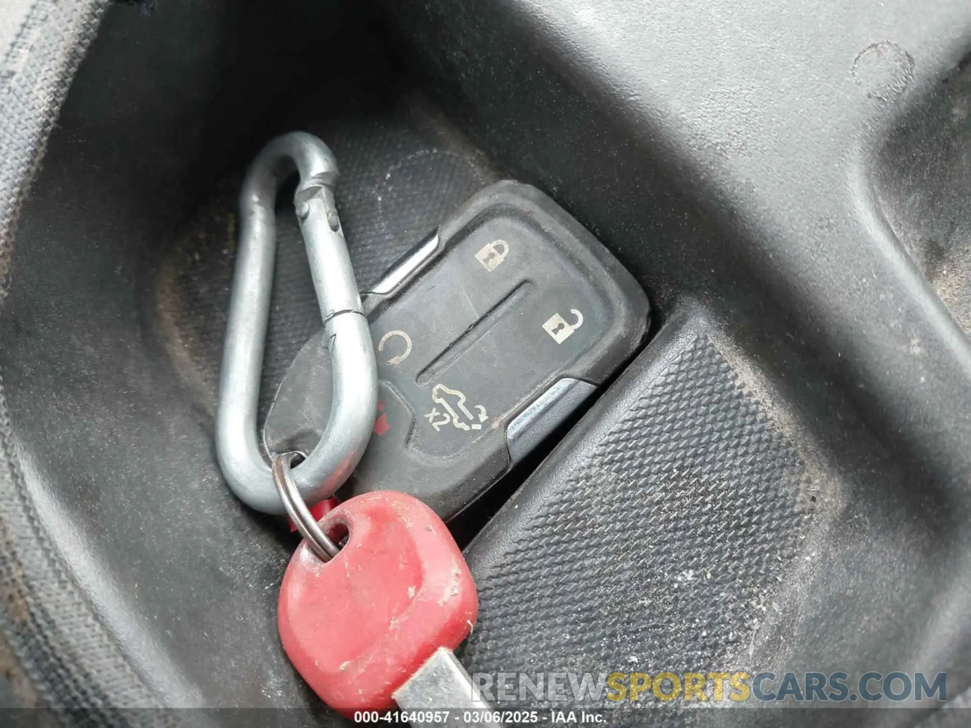 10 fotografías del automóvil dañado 1GC4YNE74NF179158 CHEVROLET SILVERADO 2500HD 2022
