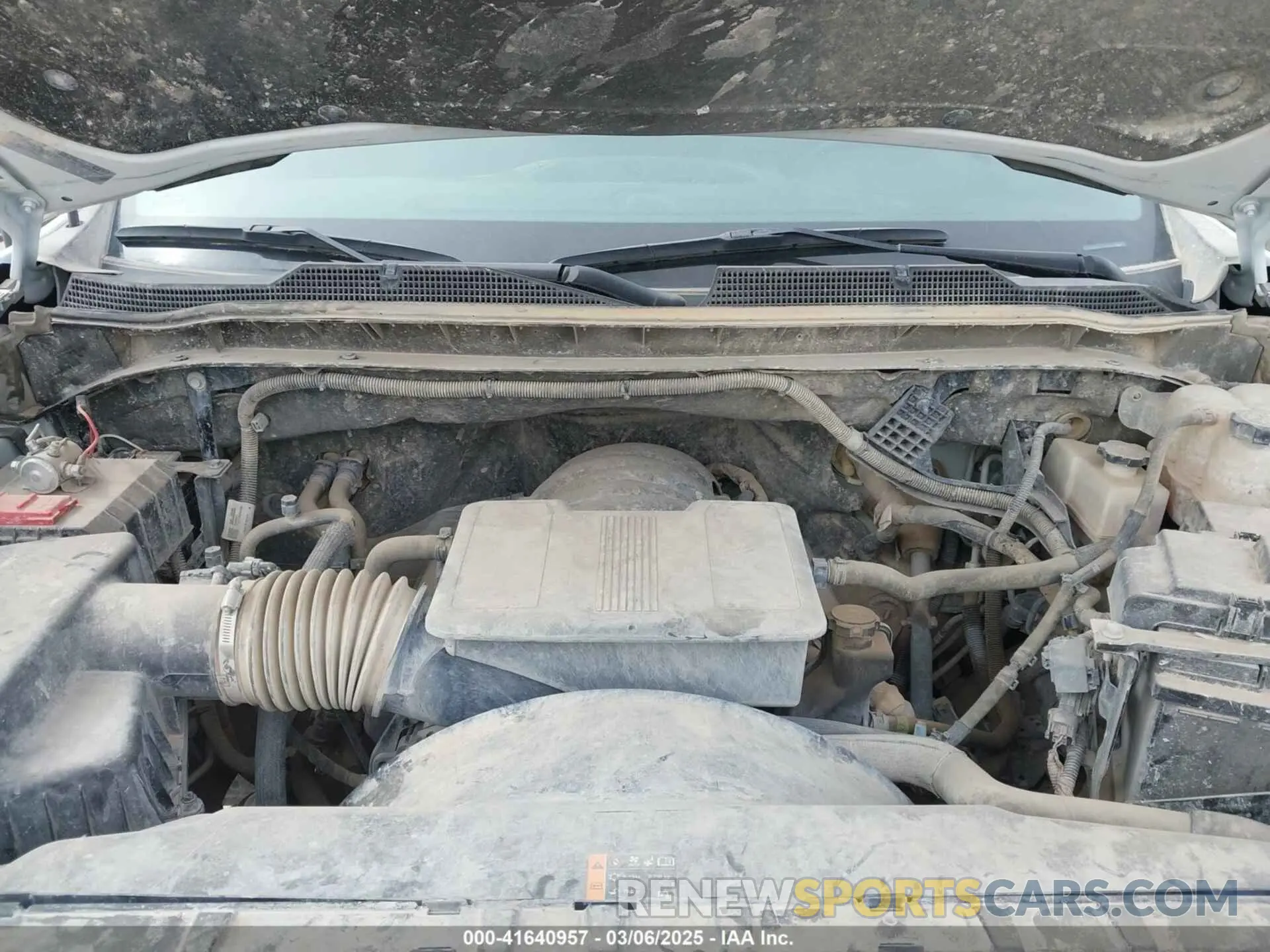 9 fotografías del automóvil dañado 1GC4YNE74NF179158 CHEVROLET SILVERADO 2500HD 2022
