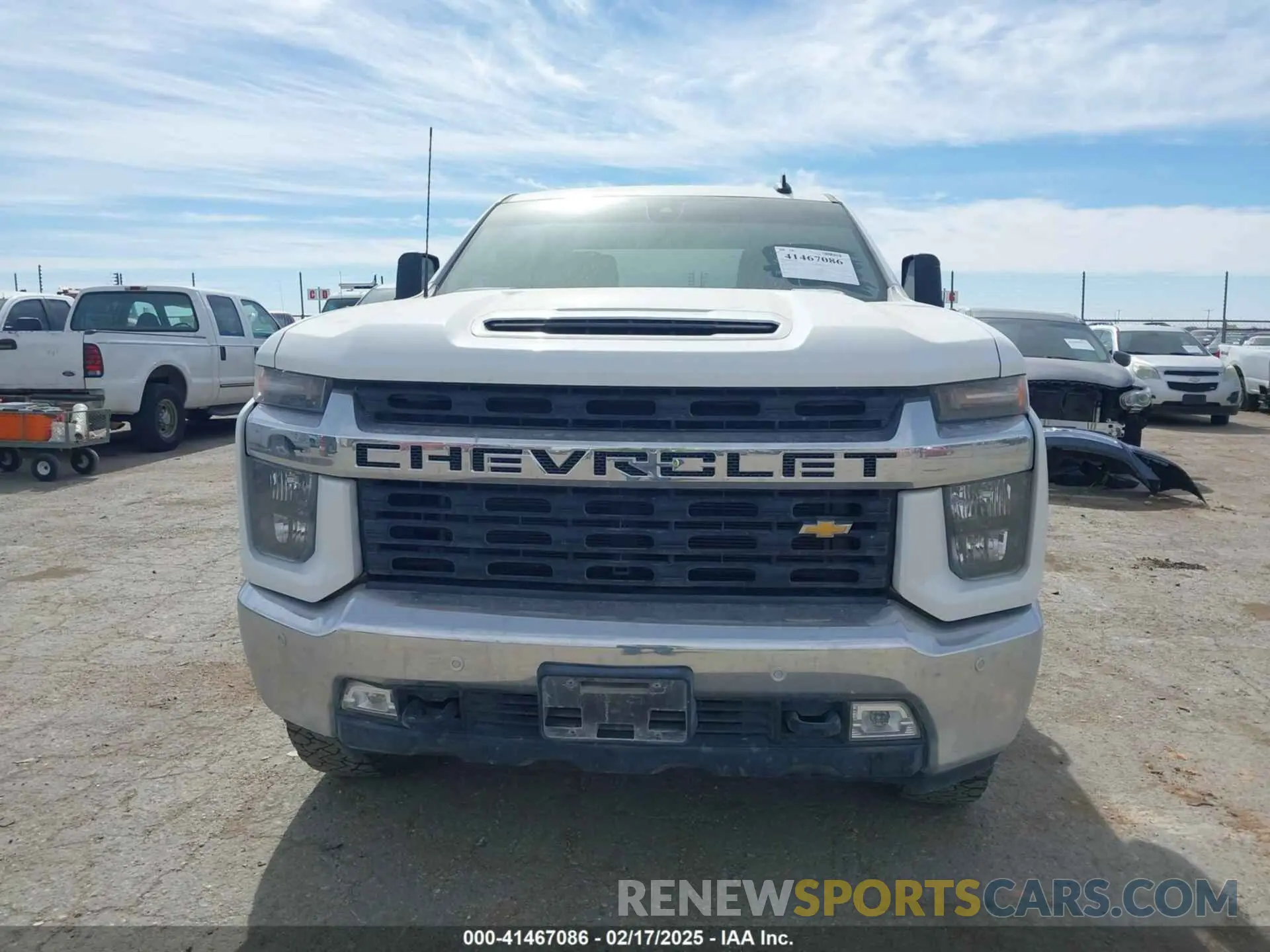10 fotografías del automóvil dañado 1GC4YNE75NF179489 CHEVROLET SILVERADO 2500HD 2022