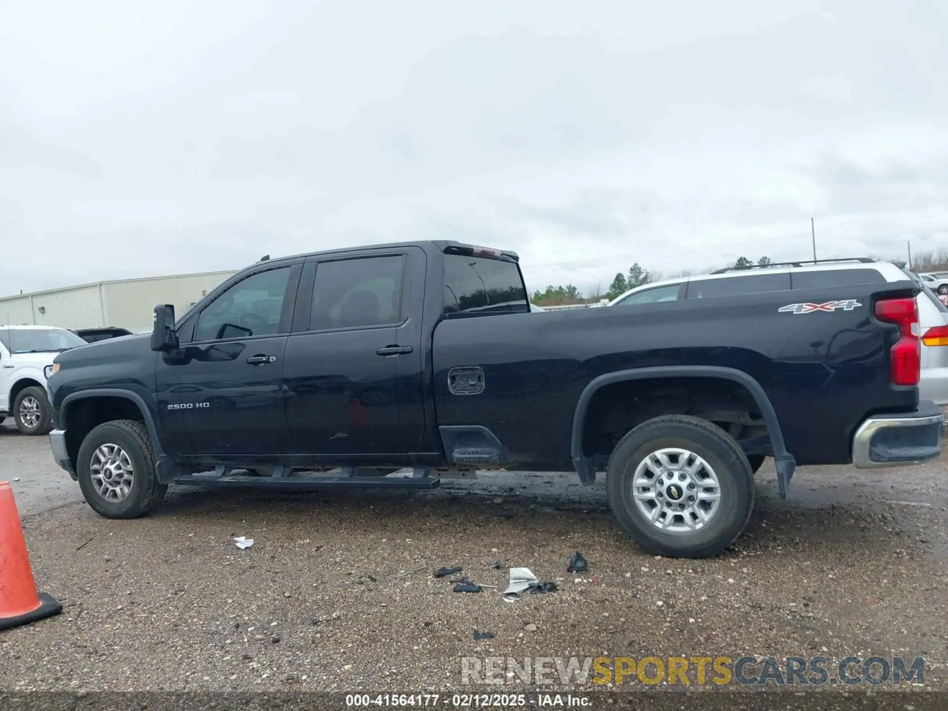 14 fotografías del automóvil dañado 1GC4YNEY1NF217213 CHEVROLET SILVERADO 2500HD 2022