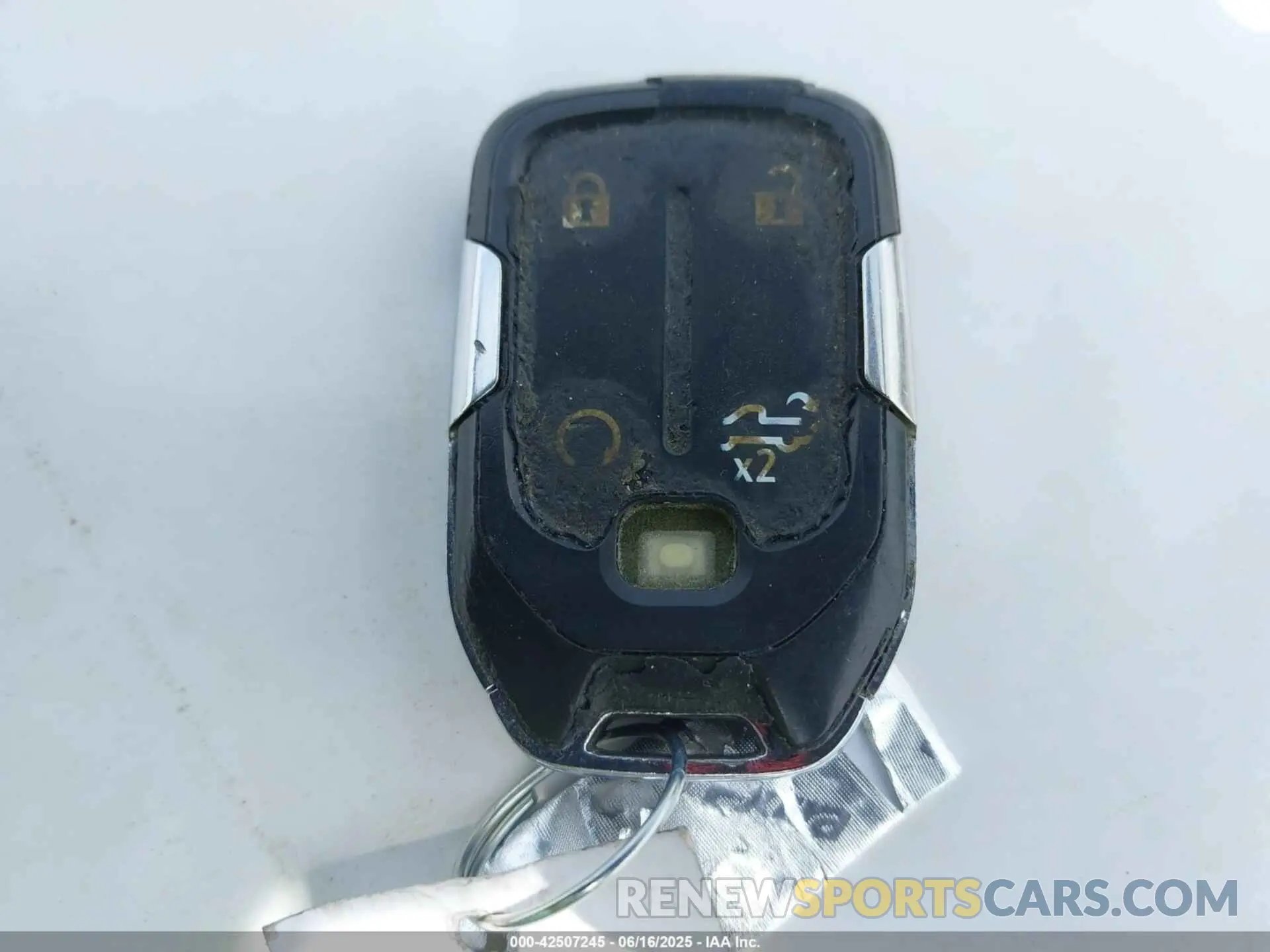 11 fotografías del automóvil dañado 1GC4YPE7XNF107263 CHEVROLET SILVERADO 2500HD 2022