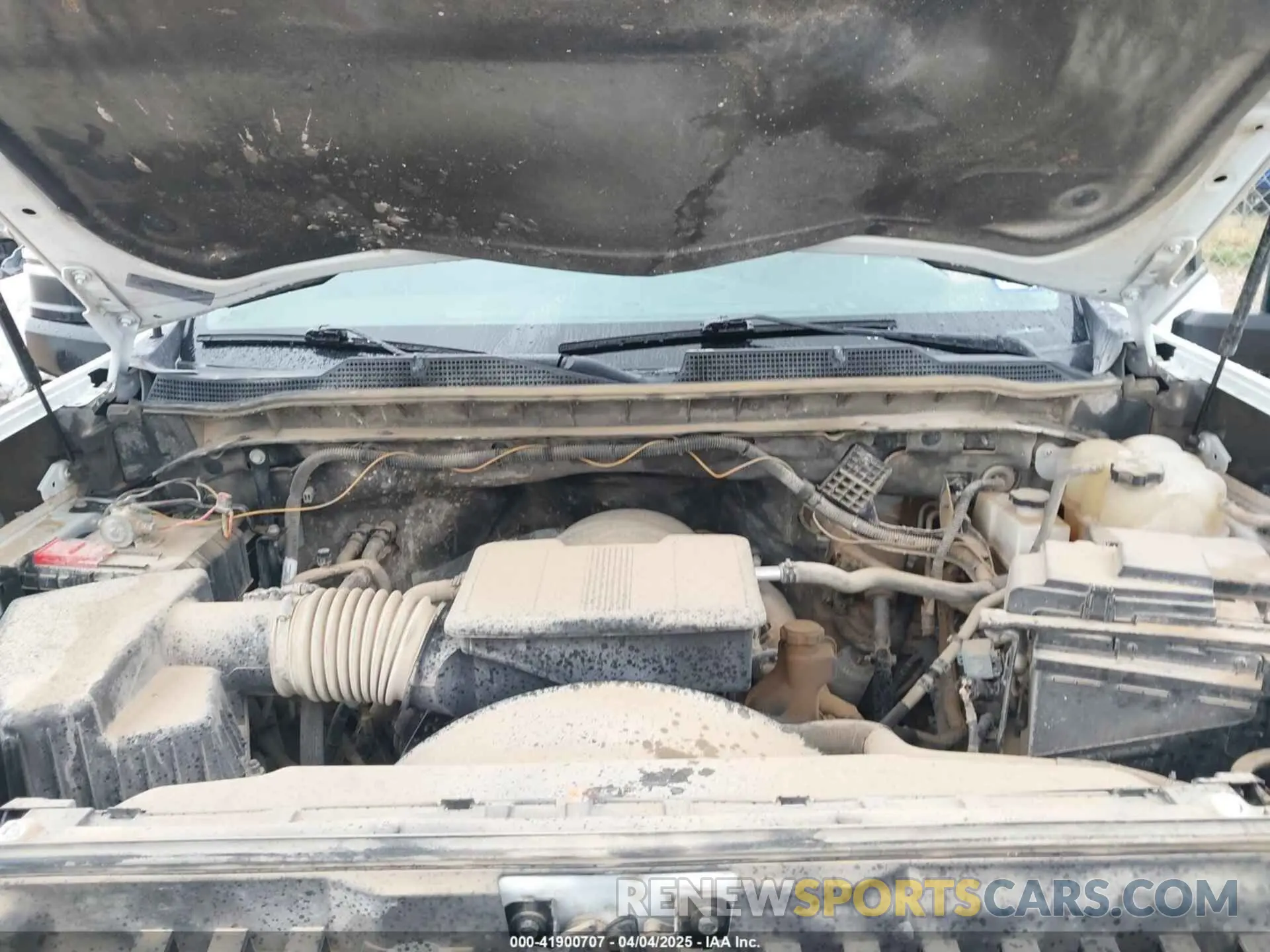 9 fotografías del automóvil dañado 1GC5YNE77NF324942 CHEVROLET SILVERADO 2500HD 2022
