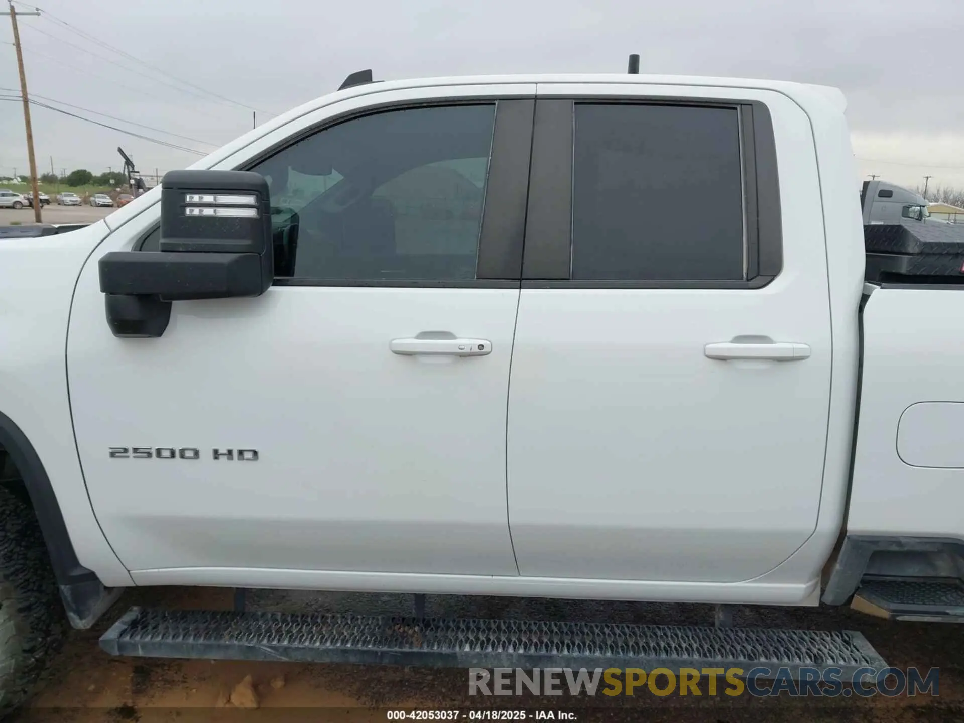 13 fotografías del automóvil dañado 1GC5YNE7XNF325471 CHEVROLET SILVERADO 2500HD 2022