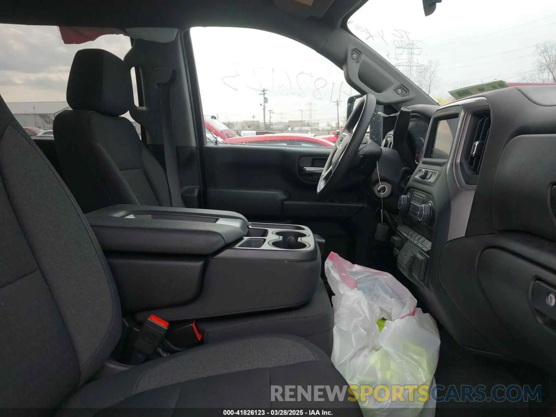 7 fotografías del automóvil dañado 2GC4YME78N1223955 CHEVROLET SILVERADO 2500HD 2022