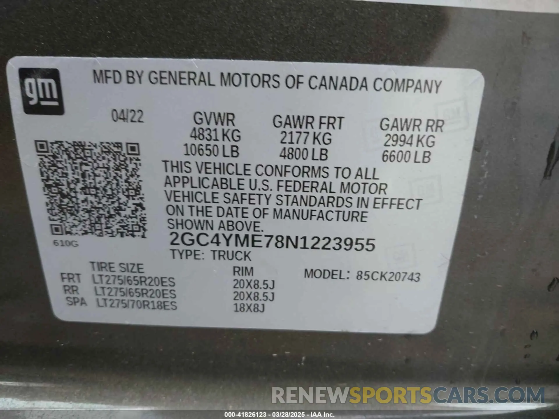 8 fotografías del automóvil dañado 2GC4YME78N1223955 CHEVROLET SILVERADO 2500HD 2022