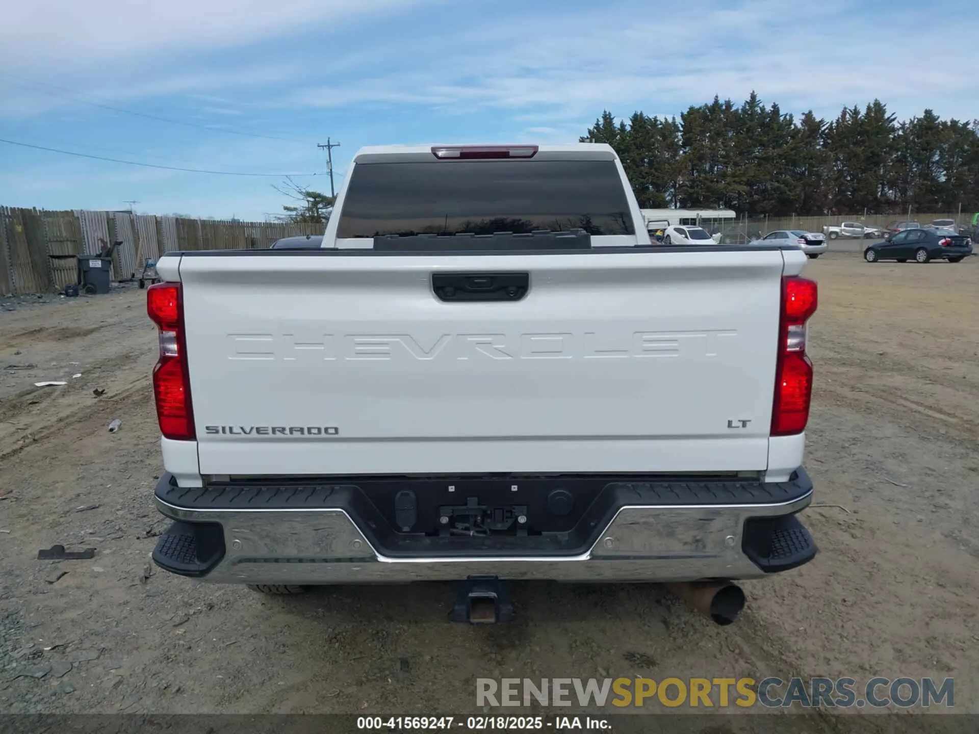 15 fotografías del automóvil dañado 2GC4YNEY4N1225880 CHEVROLET SILVERADO 2500HD 2022