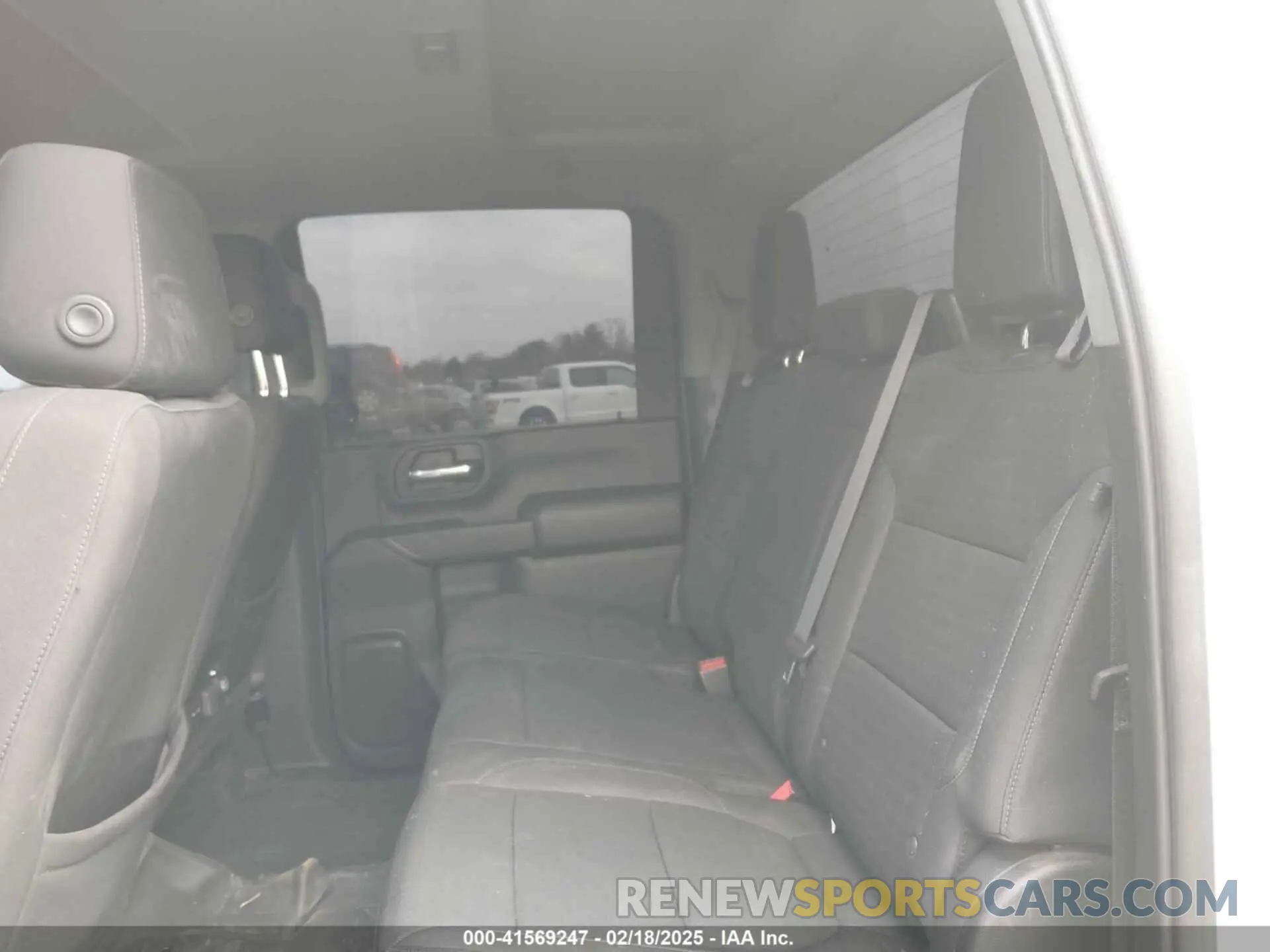 6 fotografías del automóvil dañado 2GC4YNEY4N1225880 CHEVROLET SILVERADO 2500HD 2022