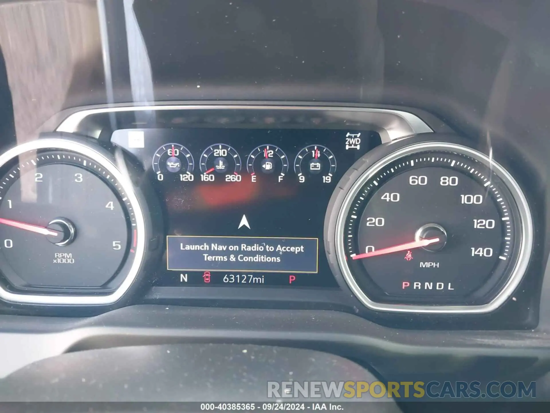 5 fotografías del automóvil dañado 2GC4YREYXN1245607 CHEVROLET SILVERADO 2500HD 2022