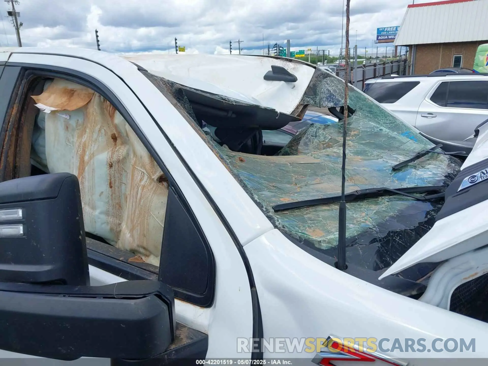 6 fotografías del automóvil dañado 1GC1YNEY0PF162906 CHEVROLET SILVERADO 2500HD 2023