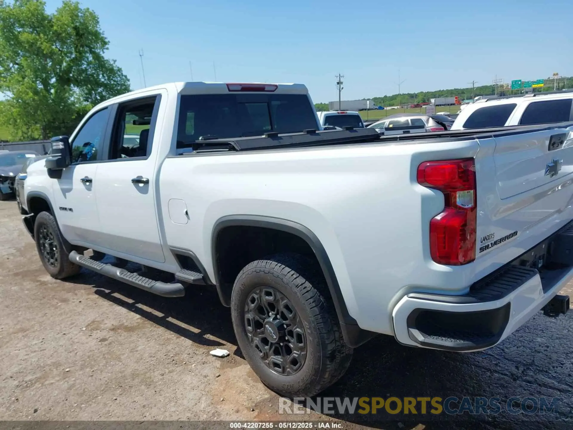 14 fotografías del automóvil dañado 1GC4YNEYXPF237415 CHEVROLET SILVERADO 2500HD 2023