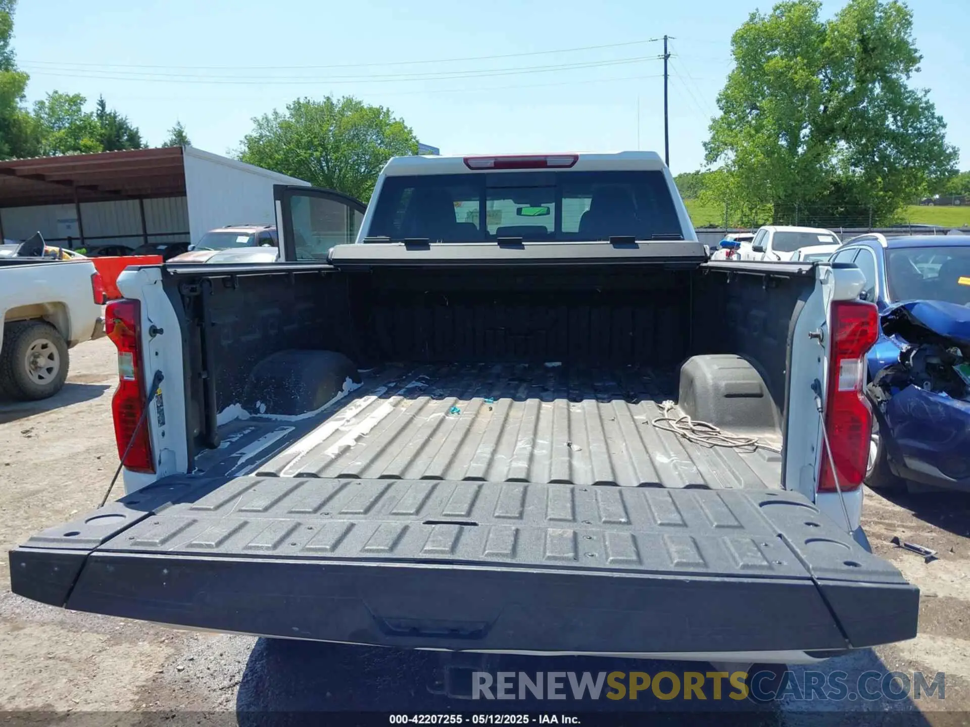 15 fotografías del automóvil dañado 1GC4YNEYXPF237415 CHEVROLET SILVERADO 2500HD 2023