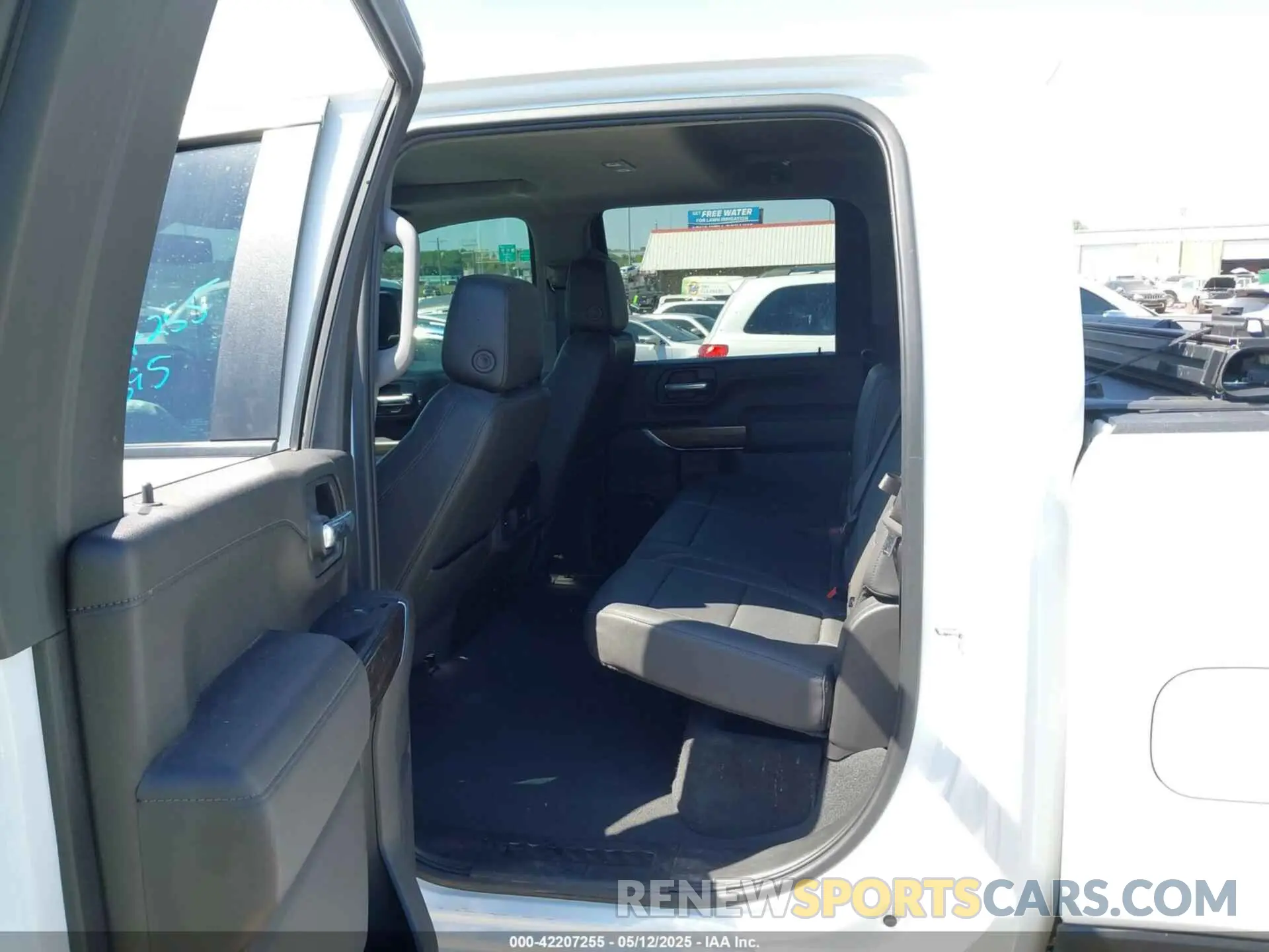 7 fotografías del automóvil dañado 1GC4YNEYXPF237415 CHEVROLET SILVERADO 2500HD 2023