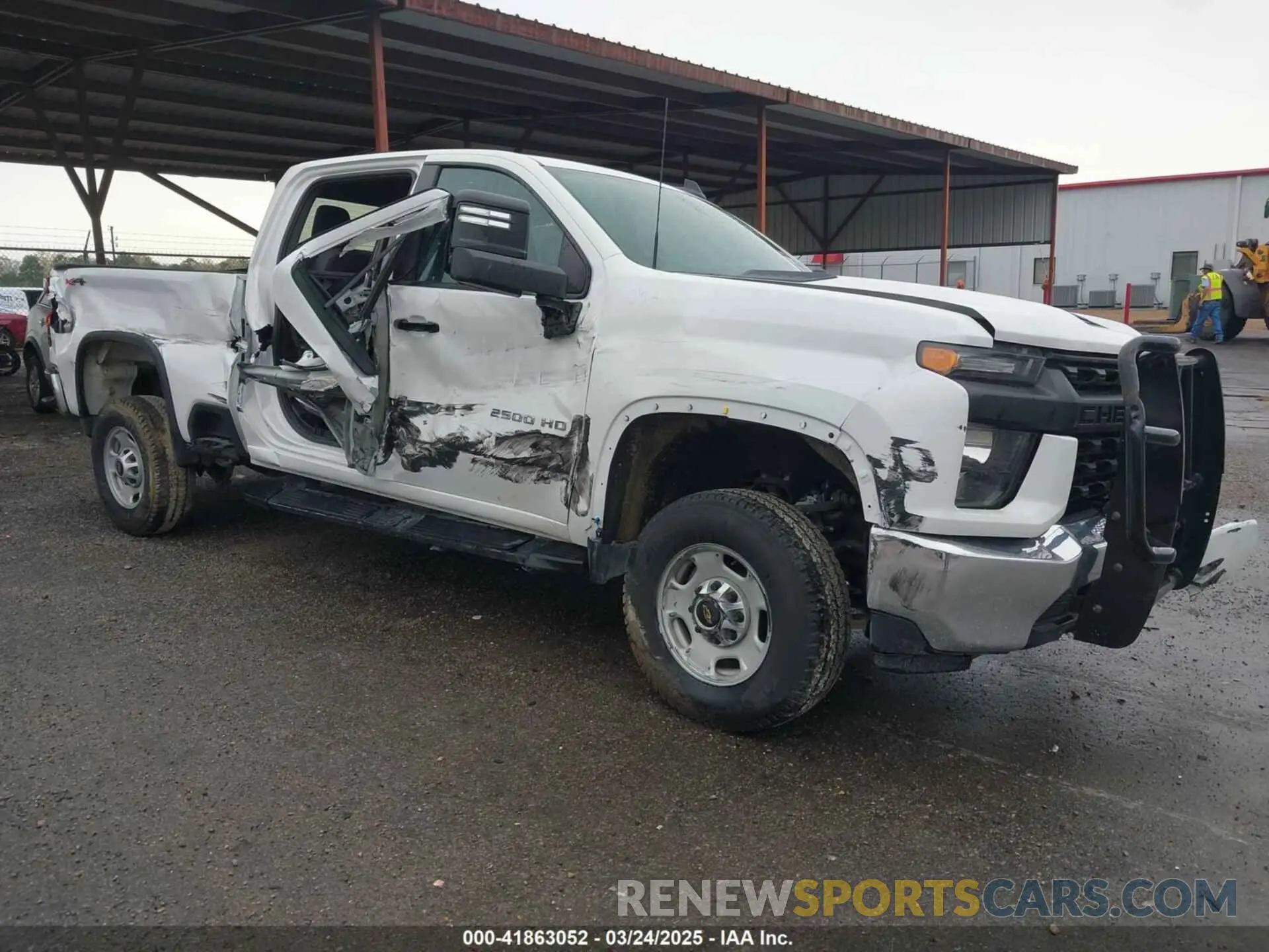1 fotografías del automóvil dañado 2GC1YLE79P1708993 CHEVROLET SILVERADO 2500HD 2023