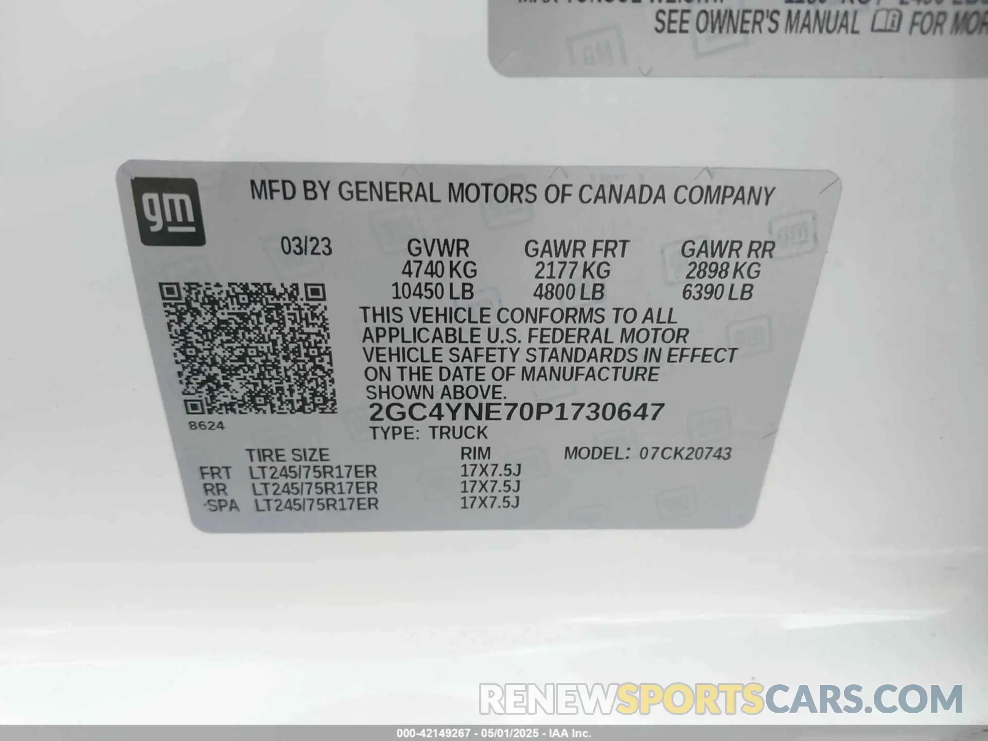 8 fotografías del automóvil dañado 2GC4YNE70P1730647 CHEVROLET SILVERADO 2500HD 2023