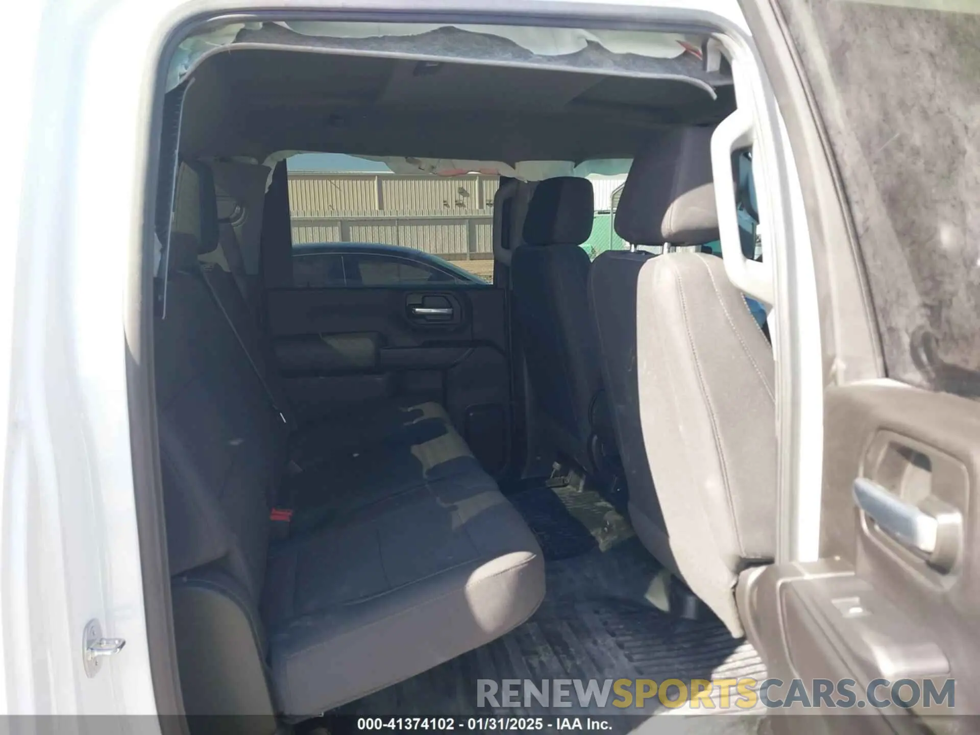 8 fotografías del automóvil dañado 1GC1WLE7XRF406873 CHEVROLET SILVERADO 2500HD 2024